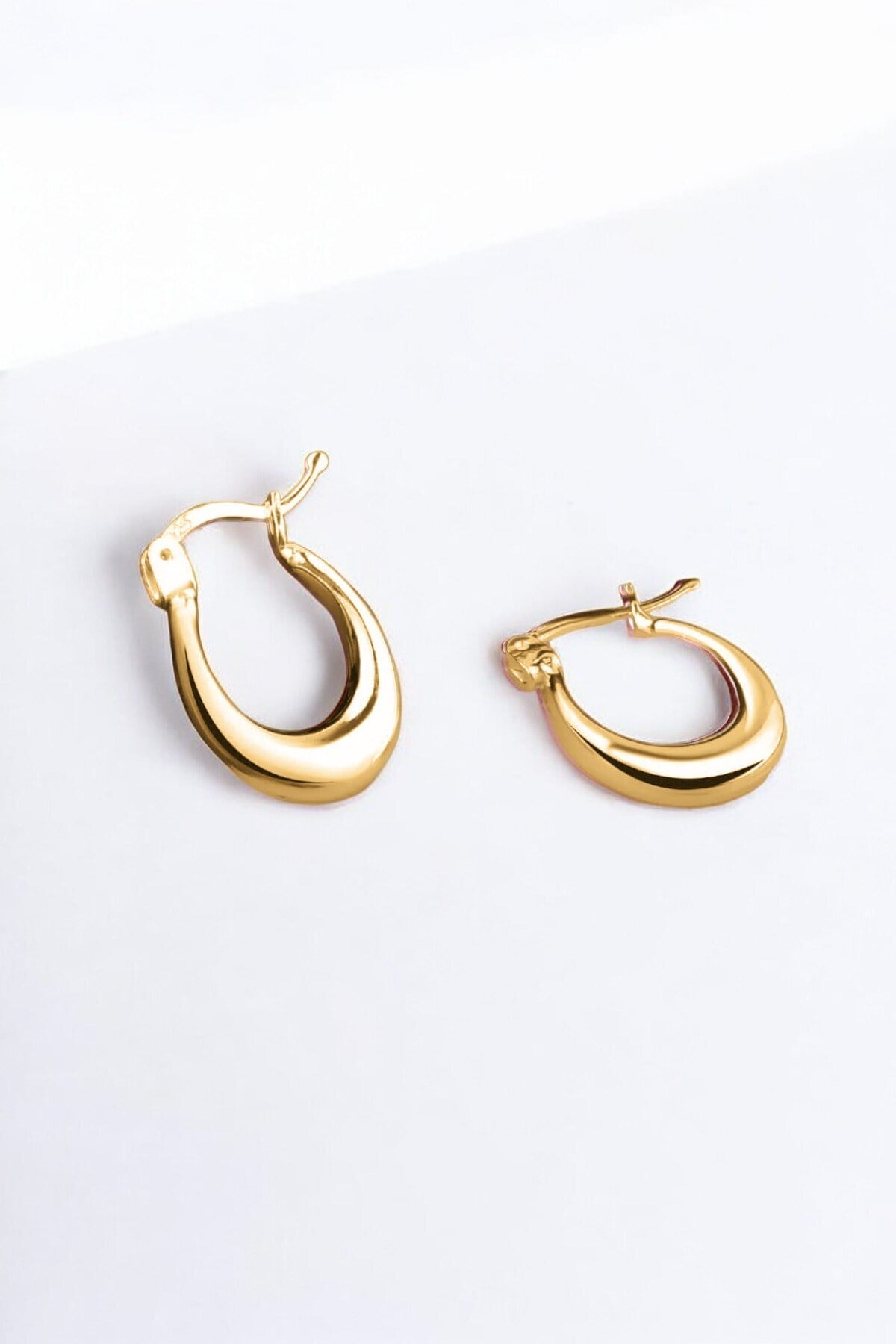 Gümüş 925 Ayar Yarım Ay Model Gold Küpe