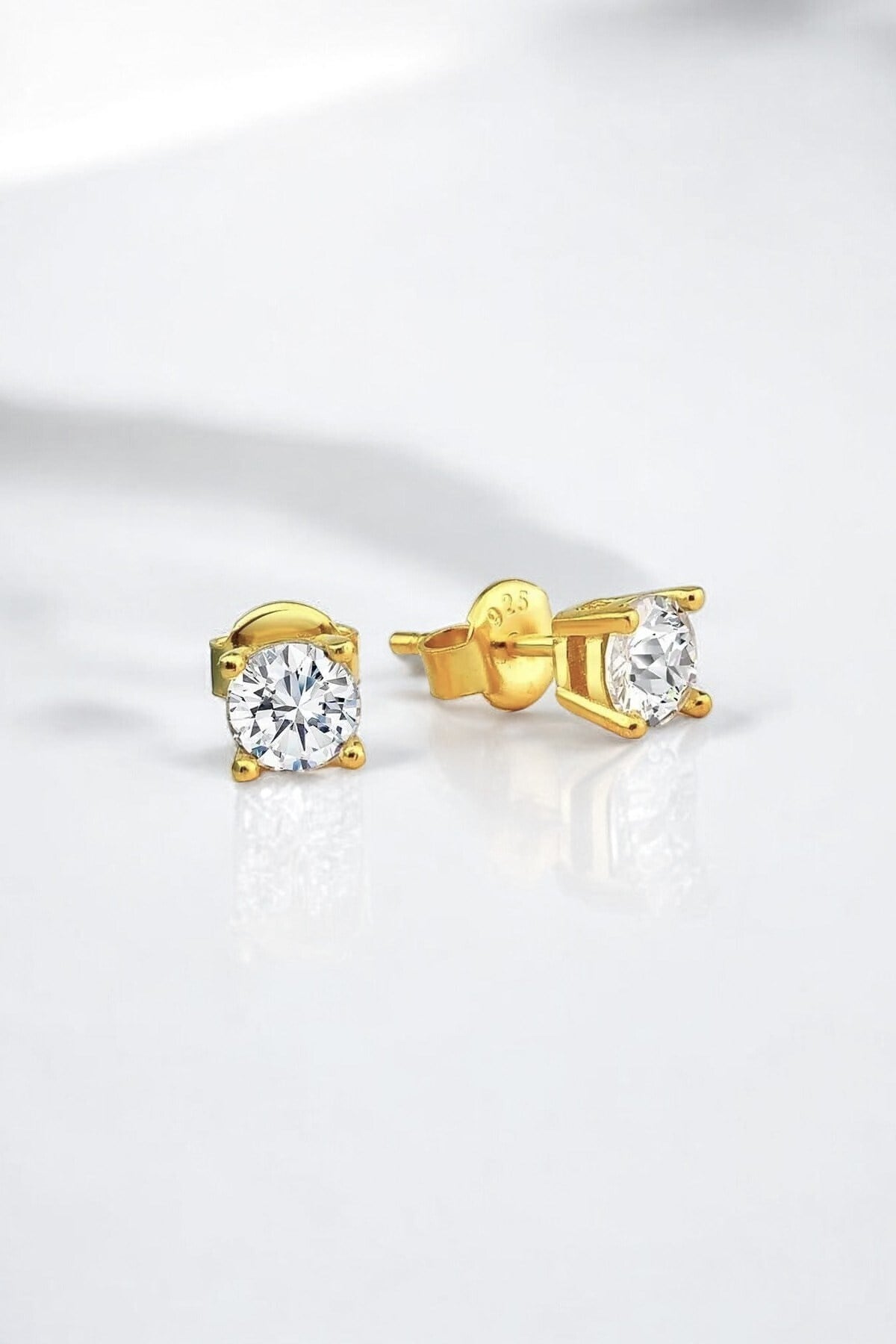 Gümüş 925 Ayar Zirkon 5 Mm Tek Tırnak Tek Taş Pırlanta Montür Gold Gümüş küpe