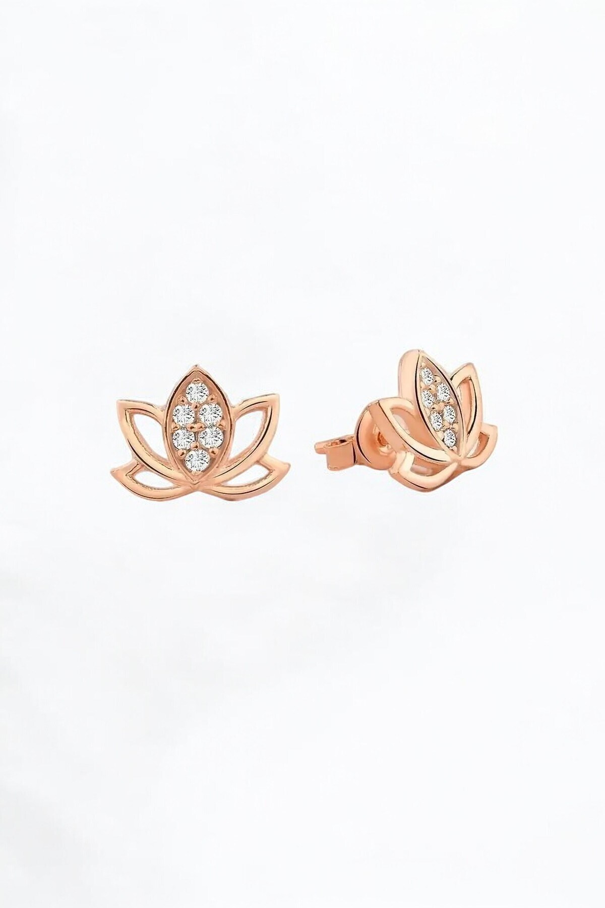 Gümüş 925 Ayar Zirkon Taşlı Lotus Çiçeği Çivili Küpe