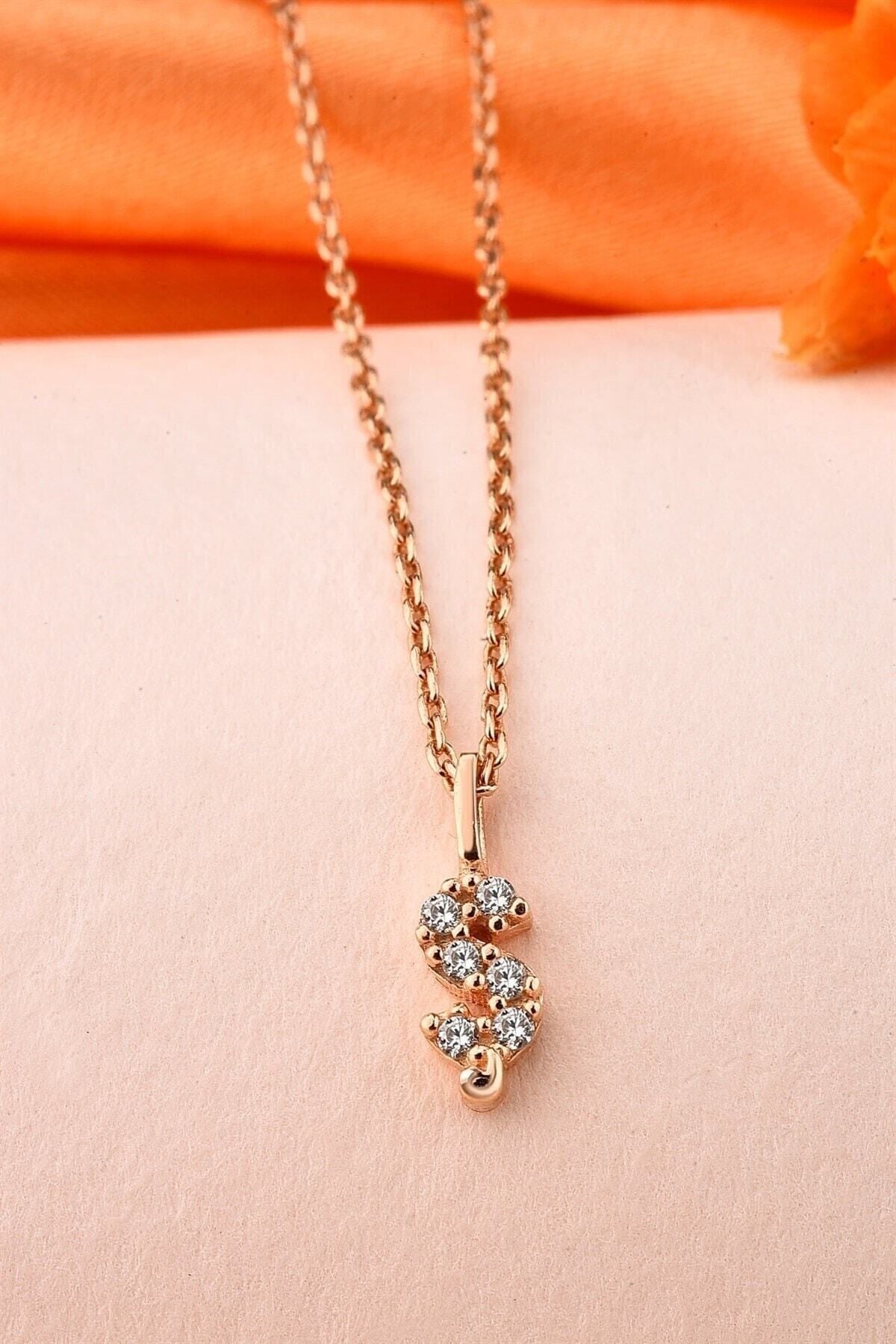 Gümüş 925 Ayar Zirkon Taşlı Rose Harf Kolye Ş