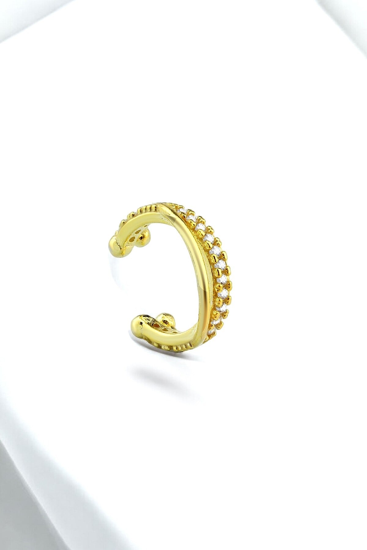 Gümüş 925 Ayar Zirkon Taşlı Yarım Tur Kıkırdak Gold Renkli Küpe