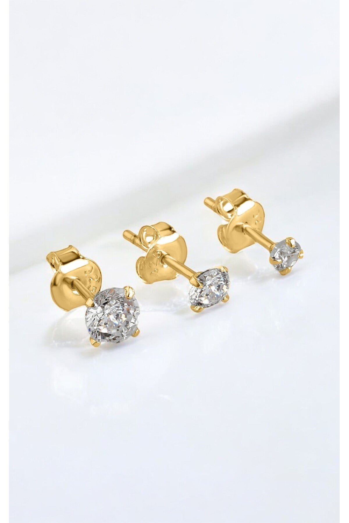 Gümüş Tria Zirkon Taşlı Gold Küpe