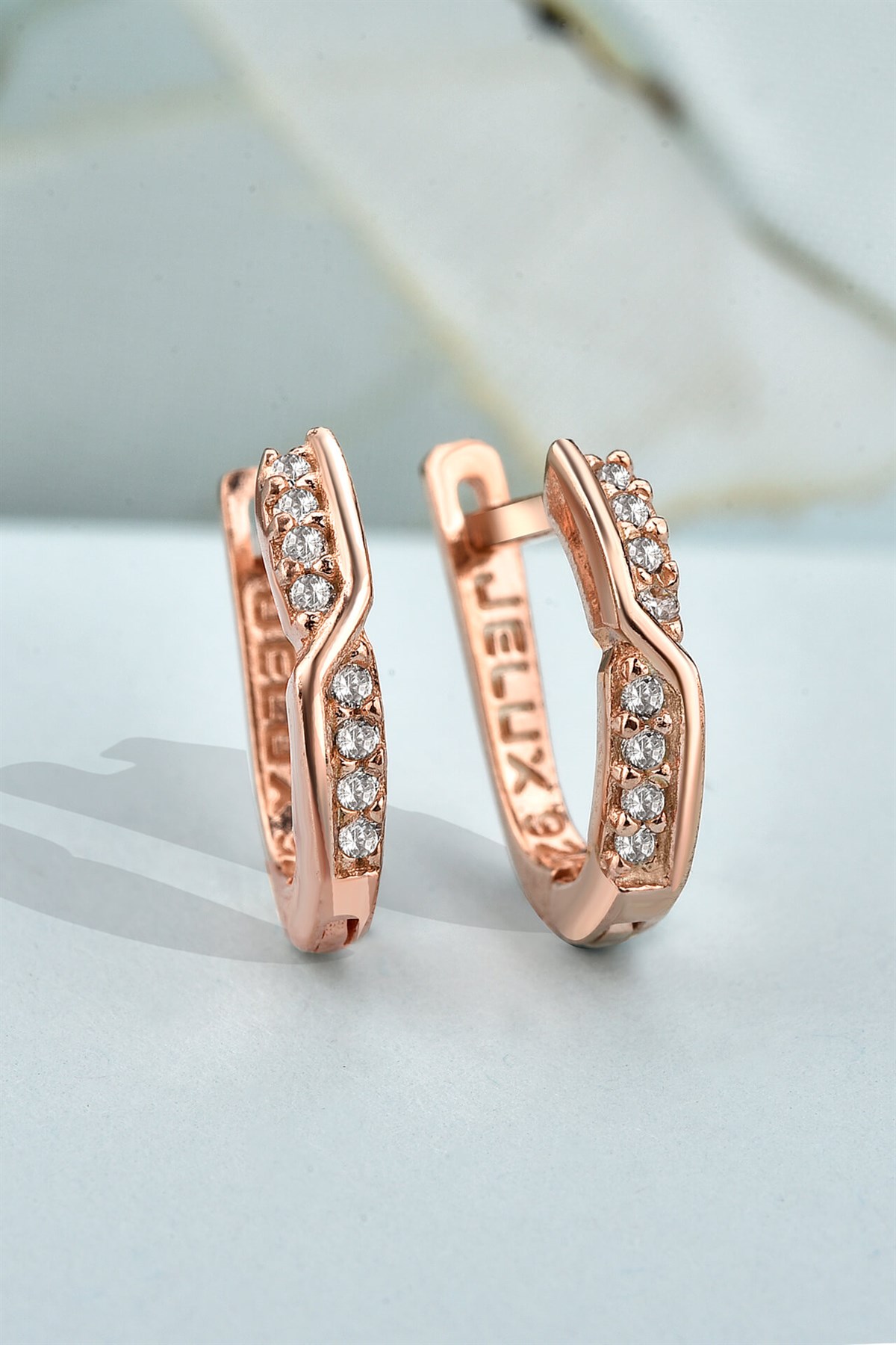 Rose Zirkon Taşlı Minimalist Gümüş Küpe
