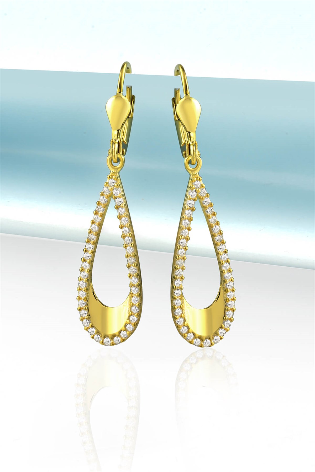 Su Damlası Model Zirkon Taşlı Sallantılı Model Gold Gümüş Küpe