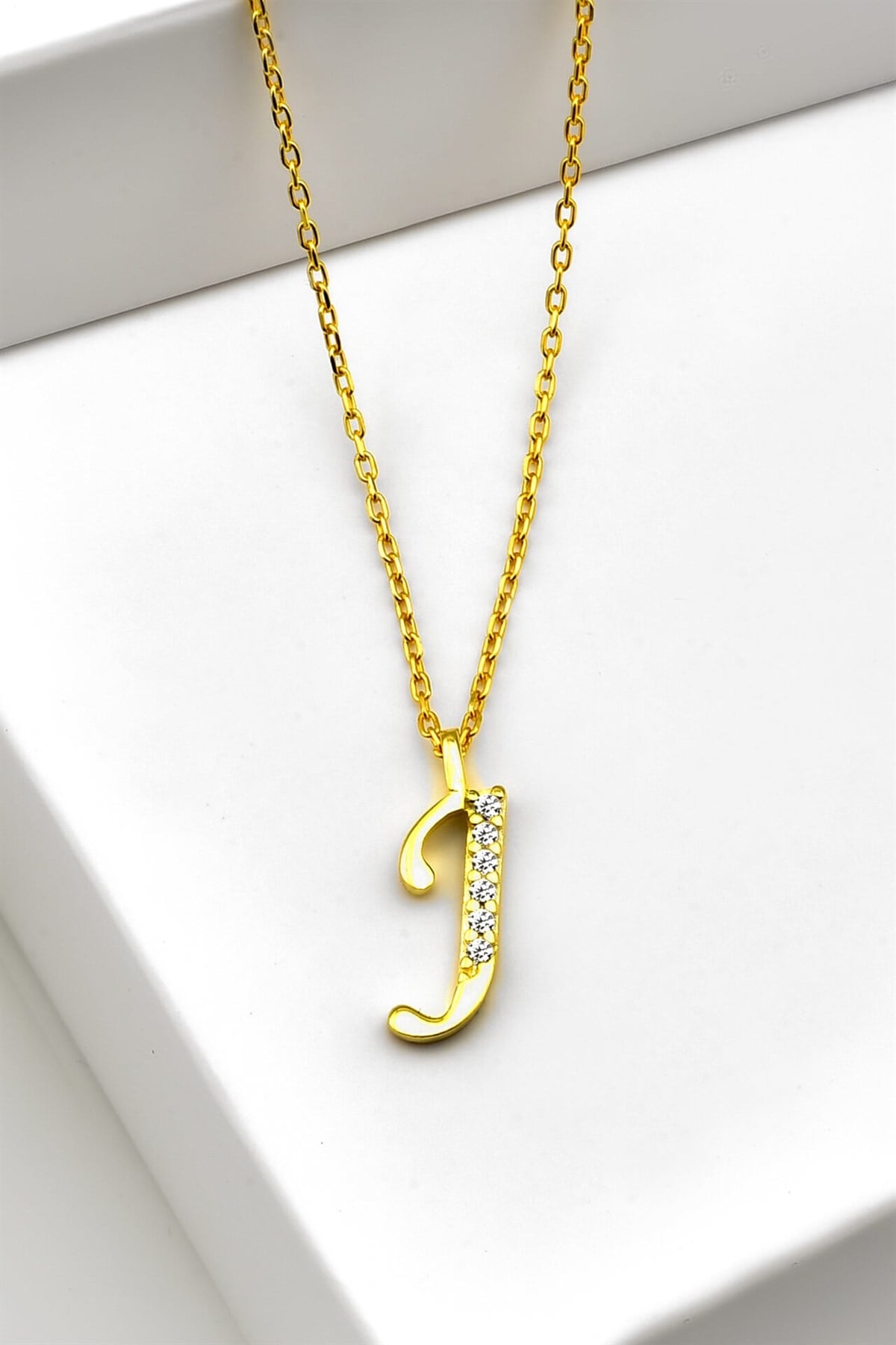 Zirkon Taşlı Minimal Gold Harf Kolye J