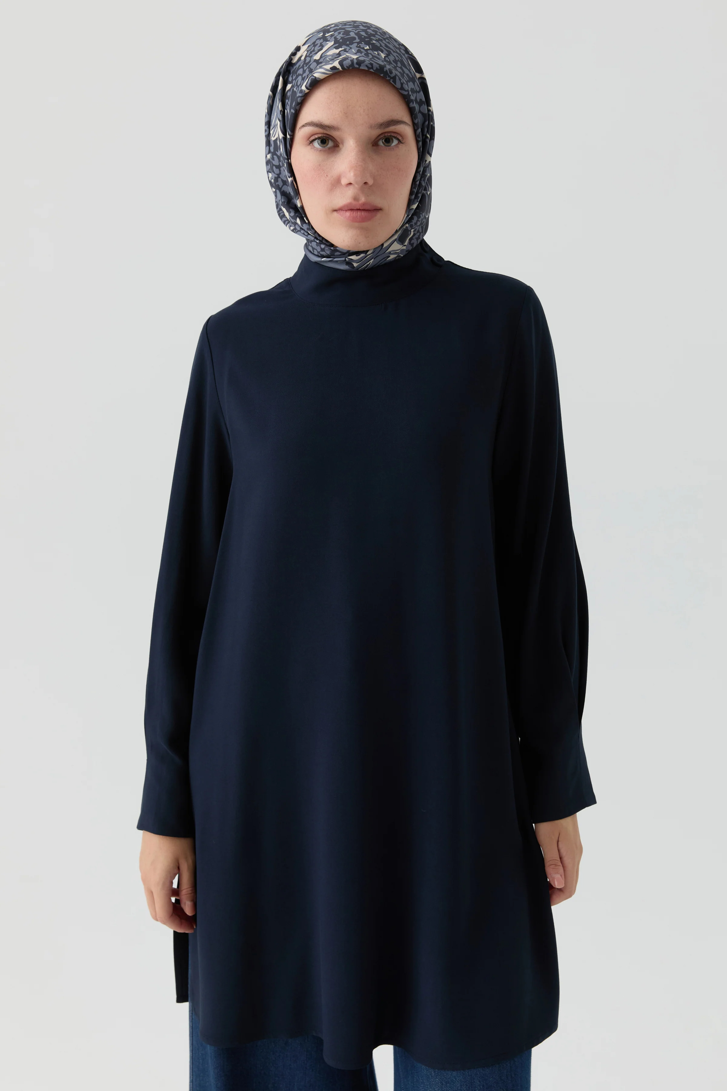 Dik Yakalı Tunik - Lacivert