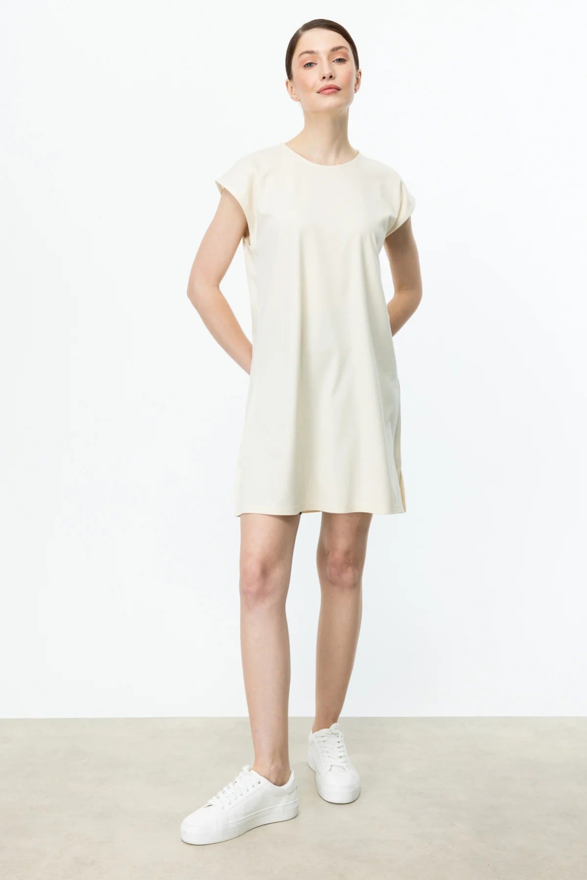 Sıfır Yaka Uzun Basic Tunik Bluz - Krem