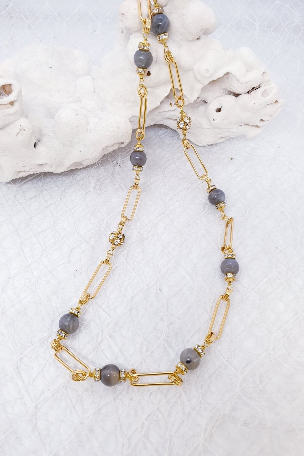 Elegant Labrodarit Doğal Butik Kolye