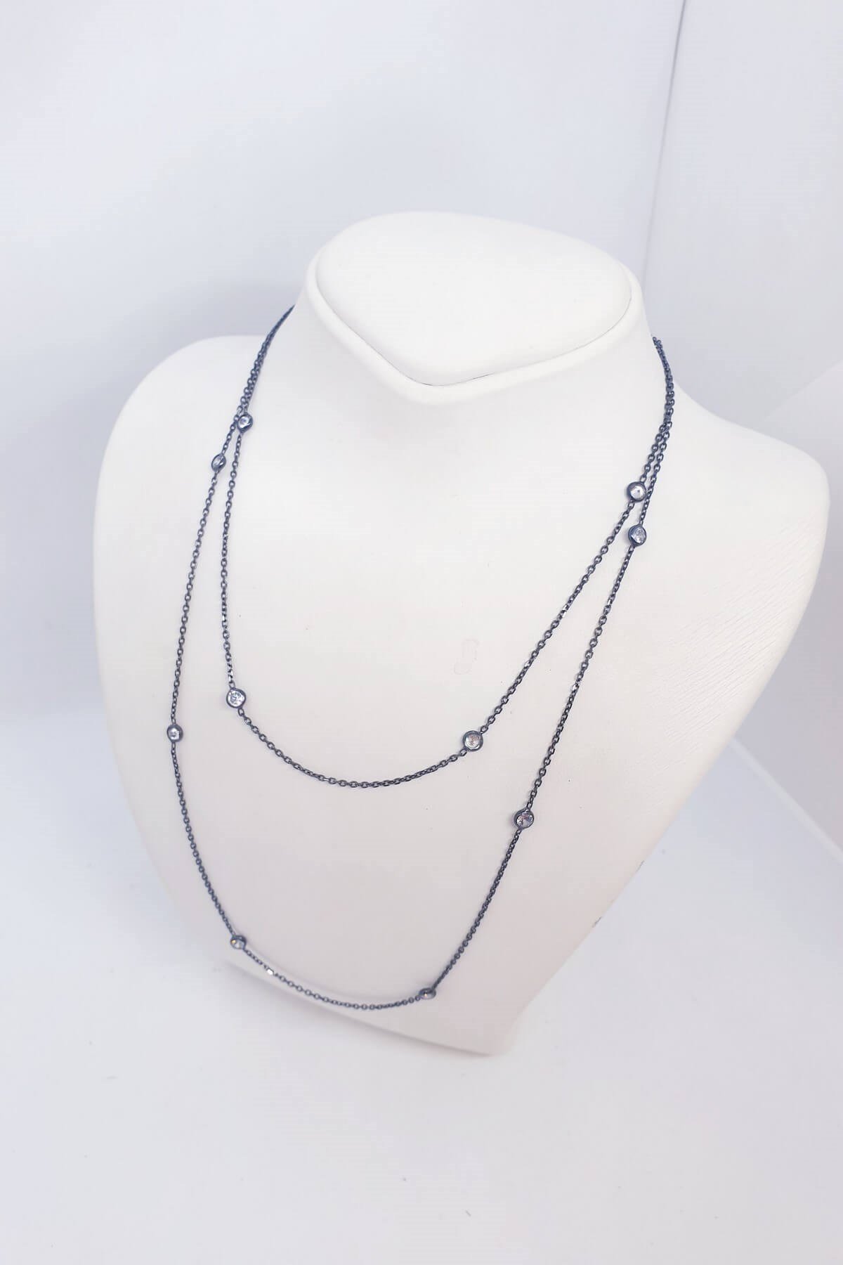 Gümüş Oksitli Taşlı Kolye