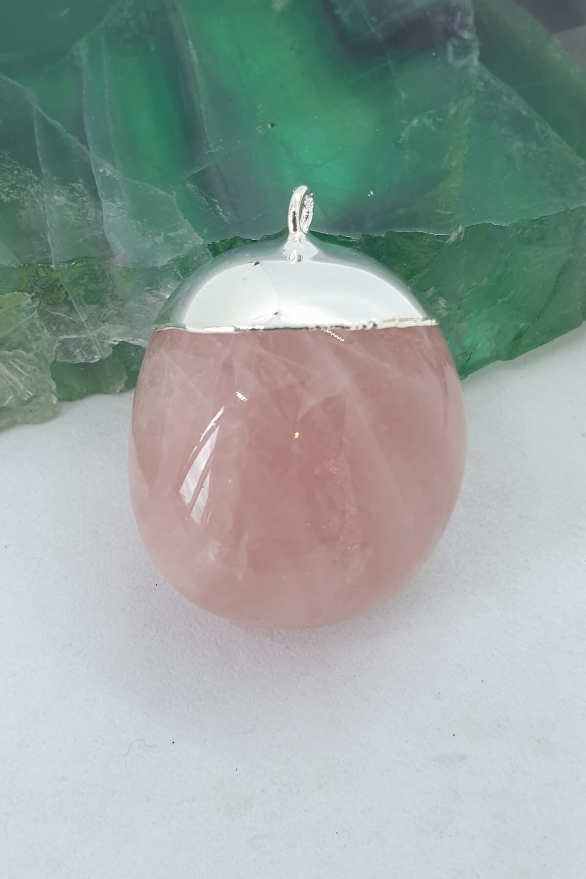 İri Boy Gümüş Rengi Kaplamalı Pembe Kuvars Kolye Ucu