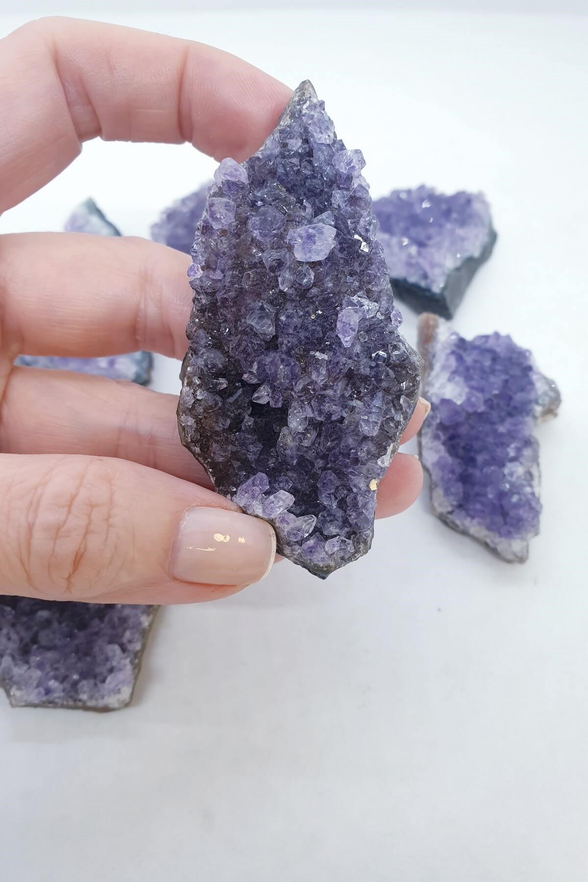 Küçük Doğal Ametist Dişli Salkım Kütle