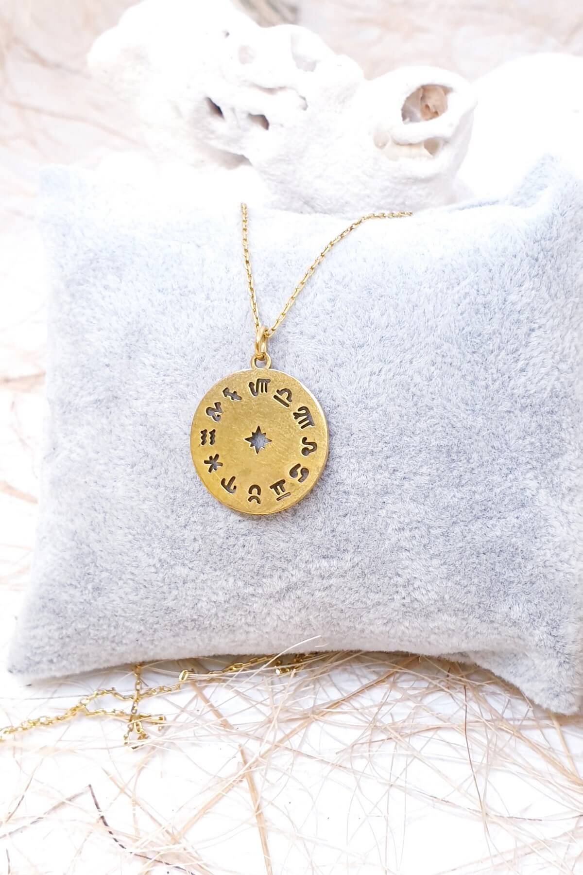 Zodyak Temalı Kolye