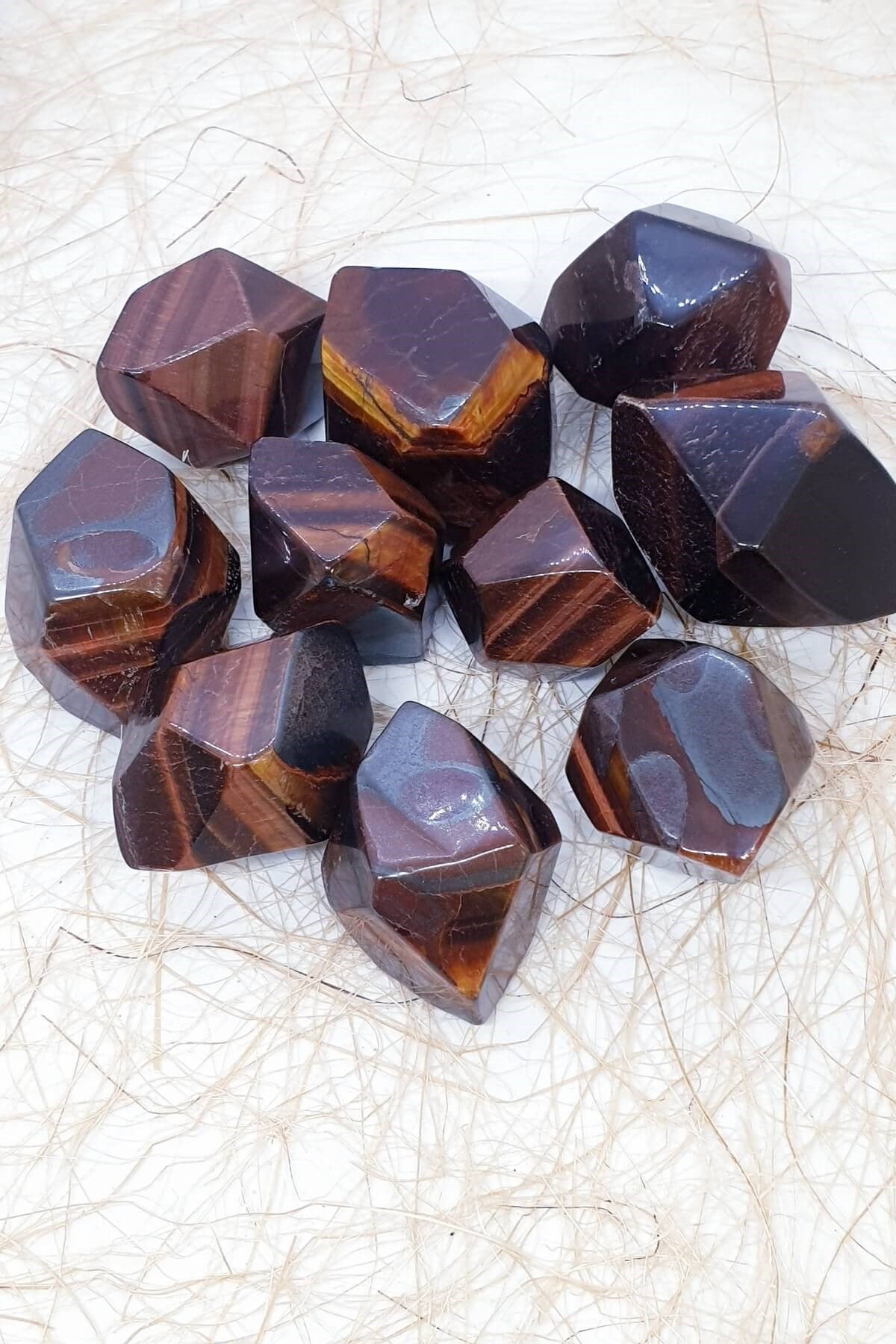 Kaplan Gözü Tamburlu Doğaltaş