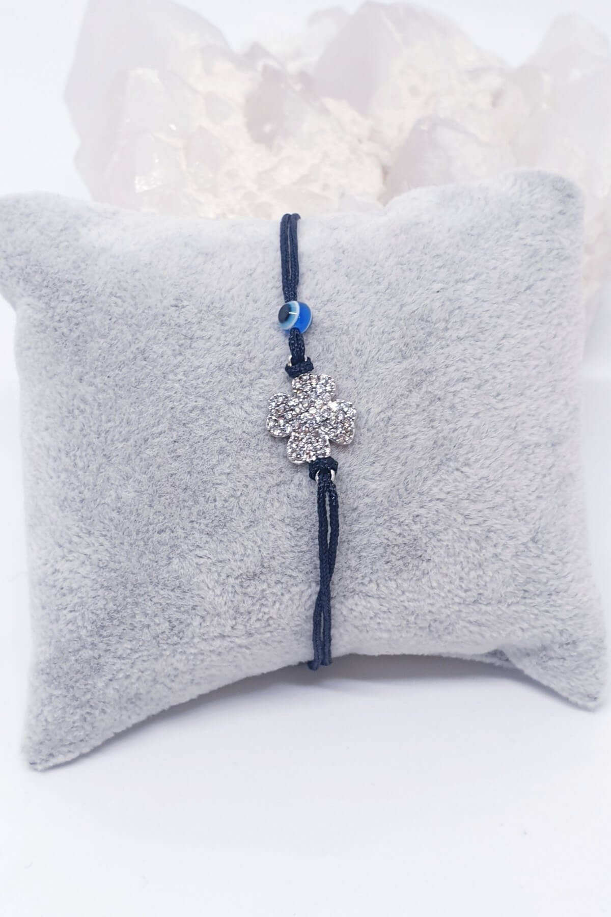 Siyah Taşlı Yonca Bileklik