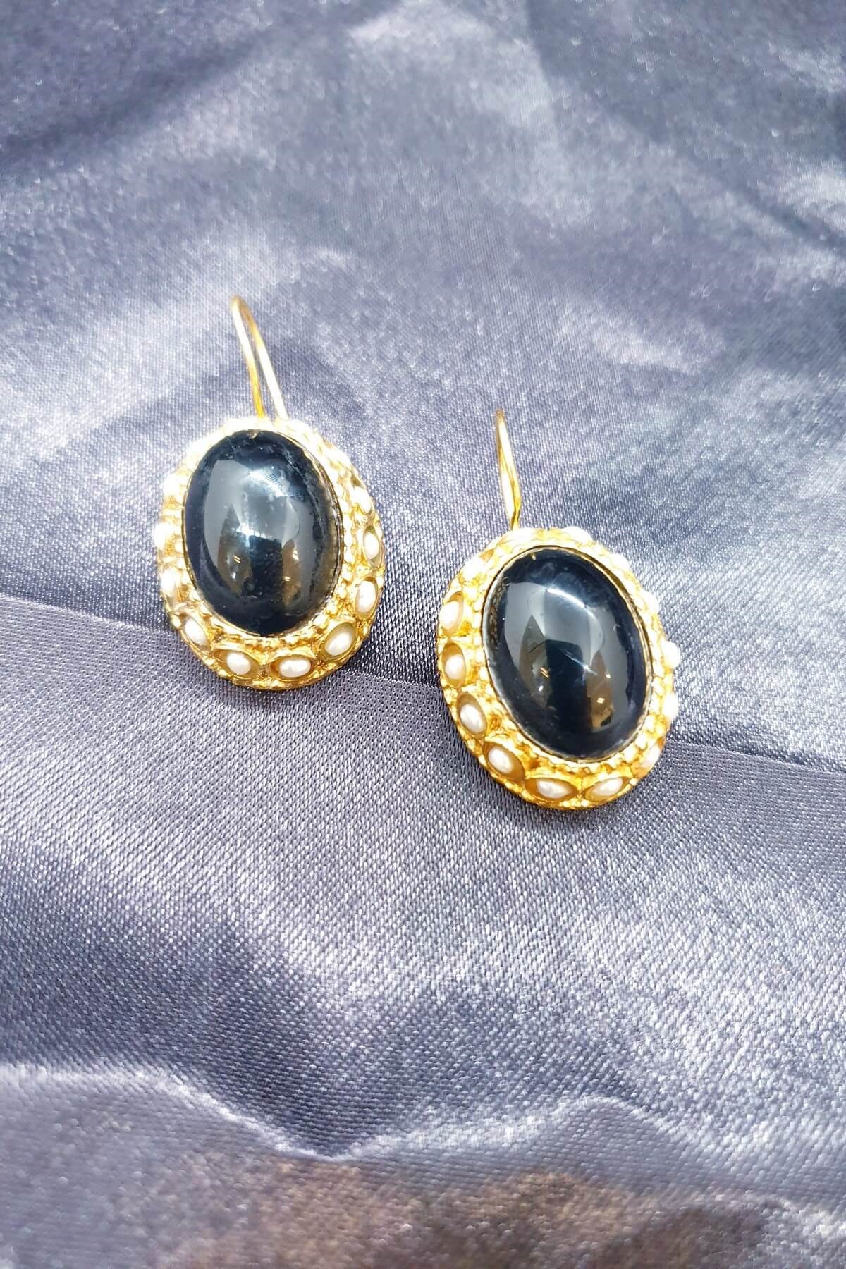 Turhan Sultan Oniks Küpe