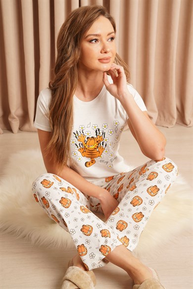 Garfield Baskılı Pijama Takımı Ekru
