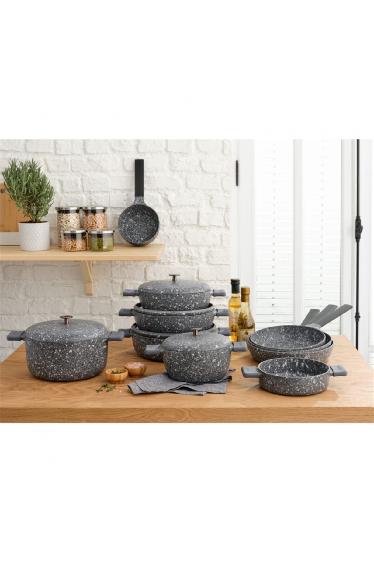 Emsan Perge Döküm 16 Cm Sosluk (Kapaksız) Perge16