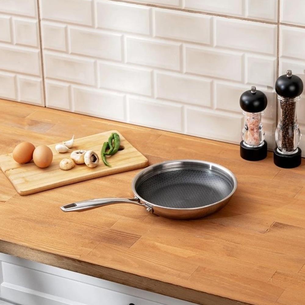 Emsan Pro Trı Ply Çelik Tava 24 cm