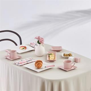 Karaca Forever Bone Trend Emboss Porselen 32 Parça 6 Kişilik Kahvaltı Takımı Pink
