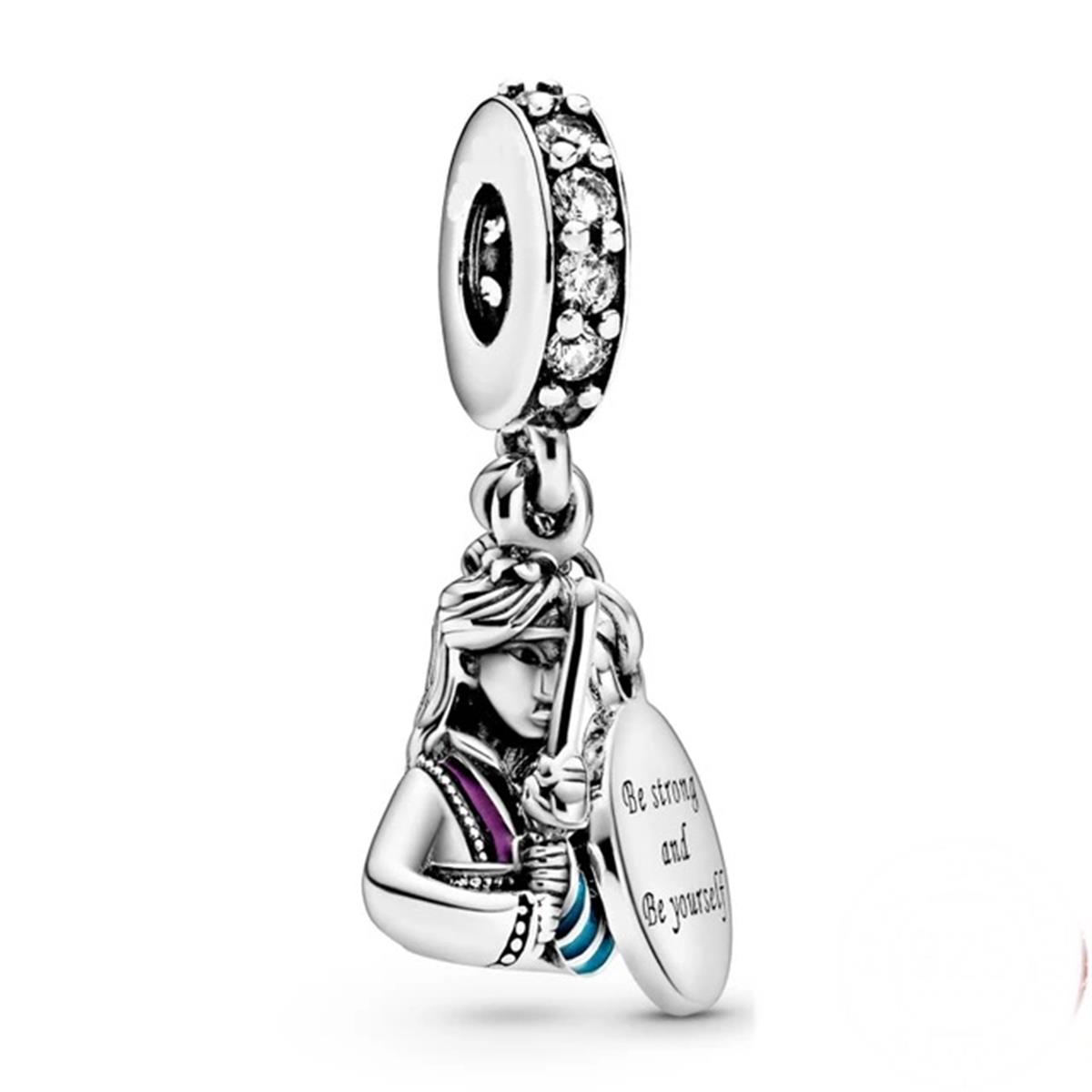 Sallantılı charm be strong and be yourself  
