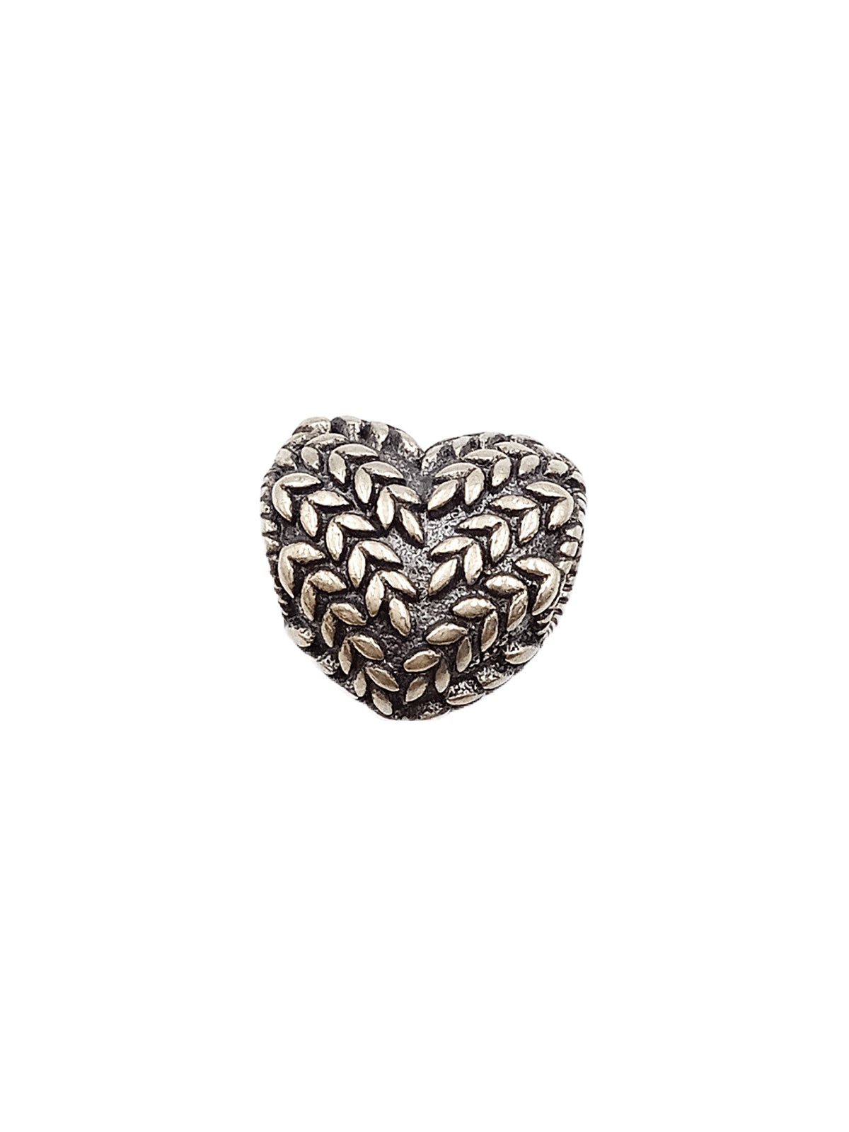 Yaprak Desenli Kalp Charm