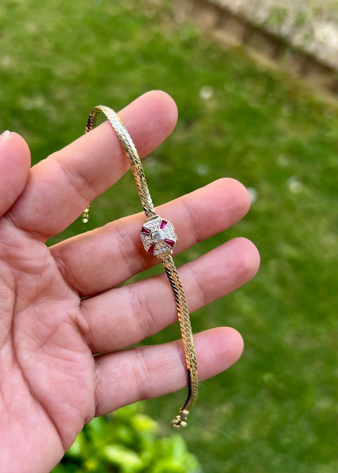 Bety Taşlı Balıksırtı Bileklik