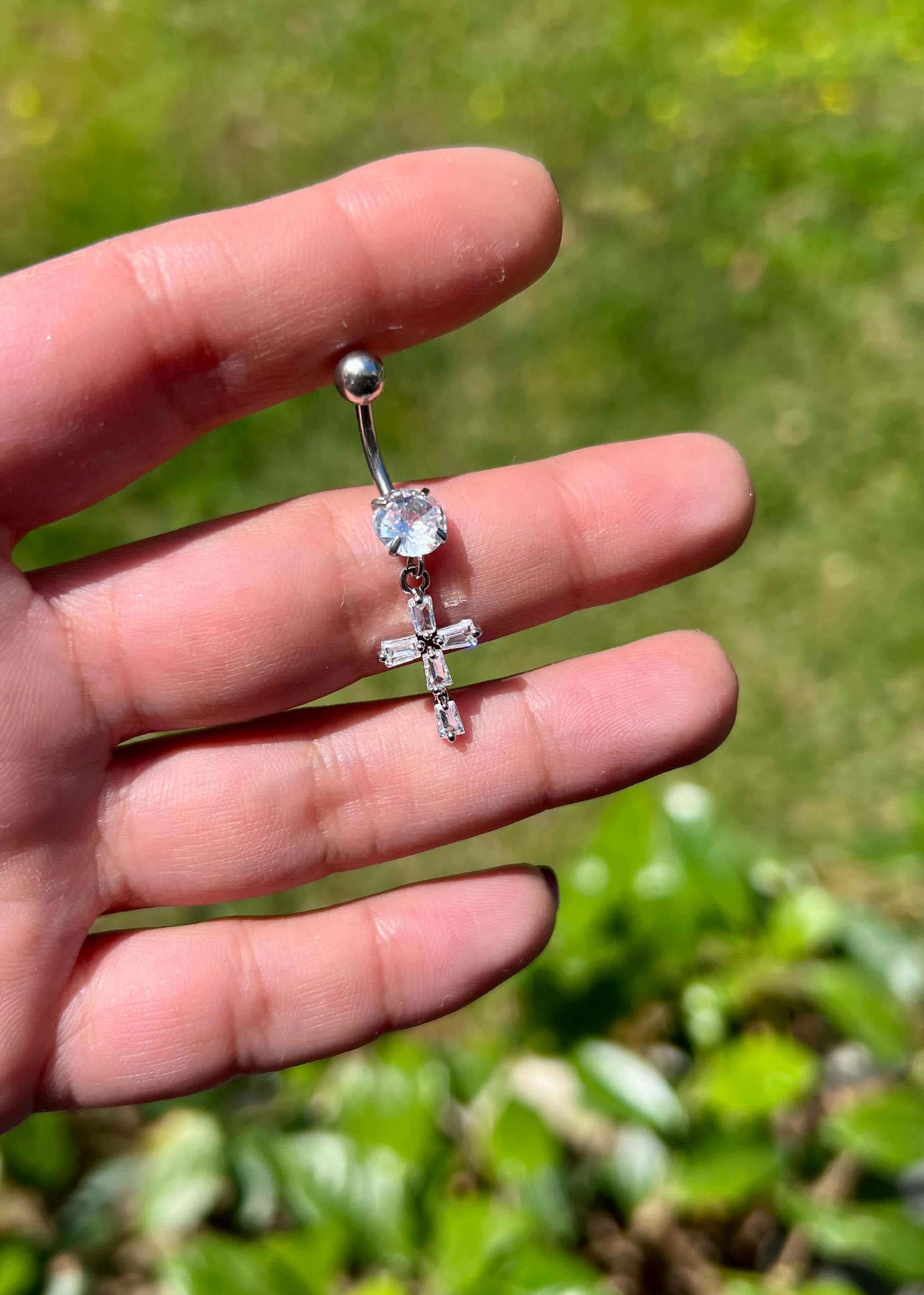 Cerrahi Çelik Haç Göbek Piercing