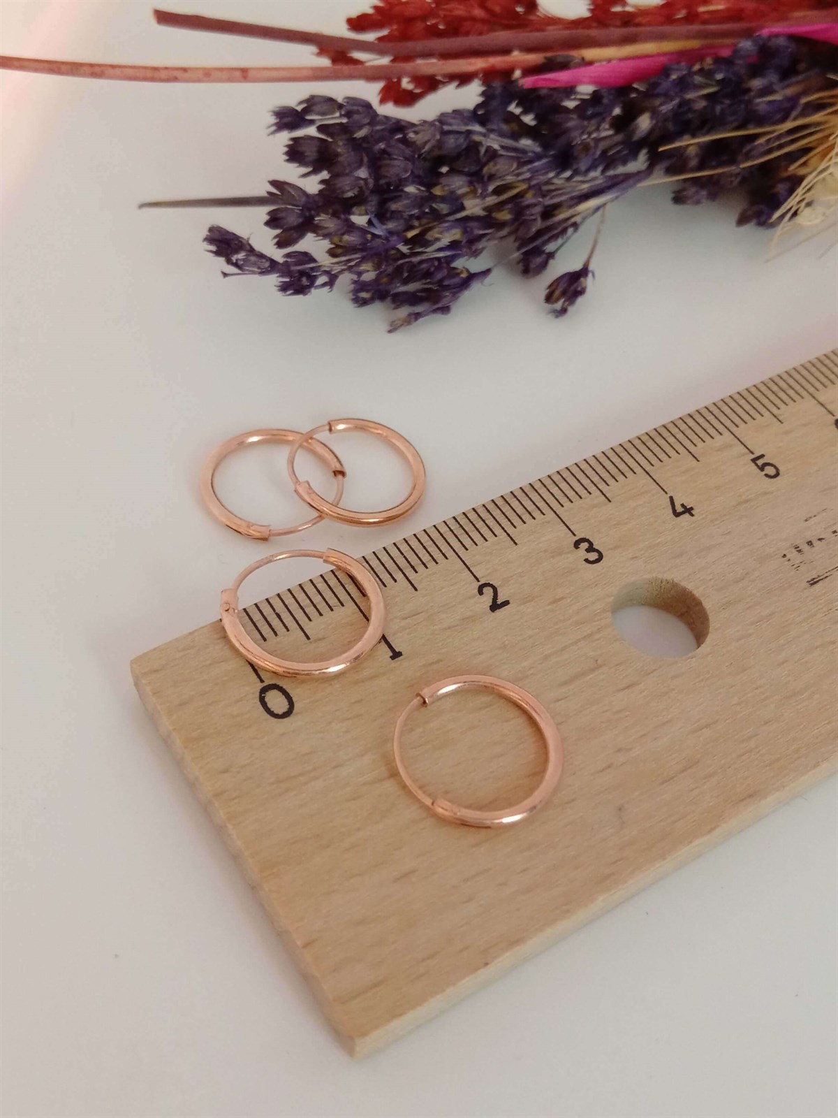 İnce Halka Küpe Çap:1,3cm ( Tek / Çift )