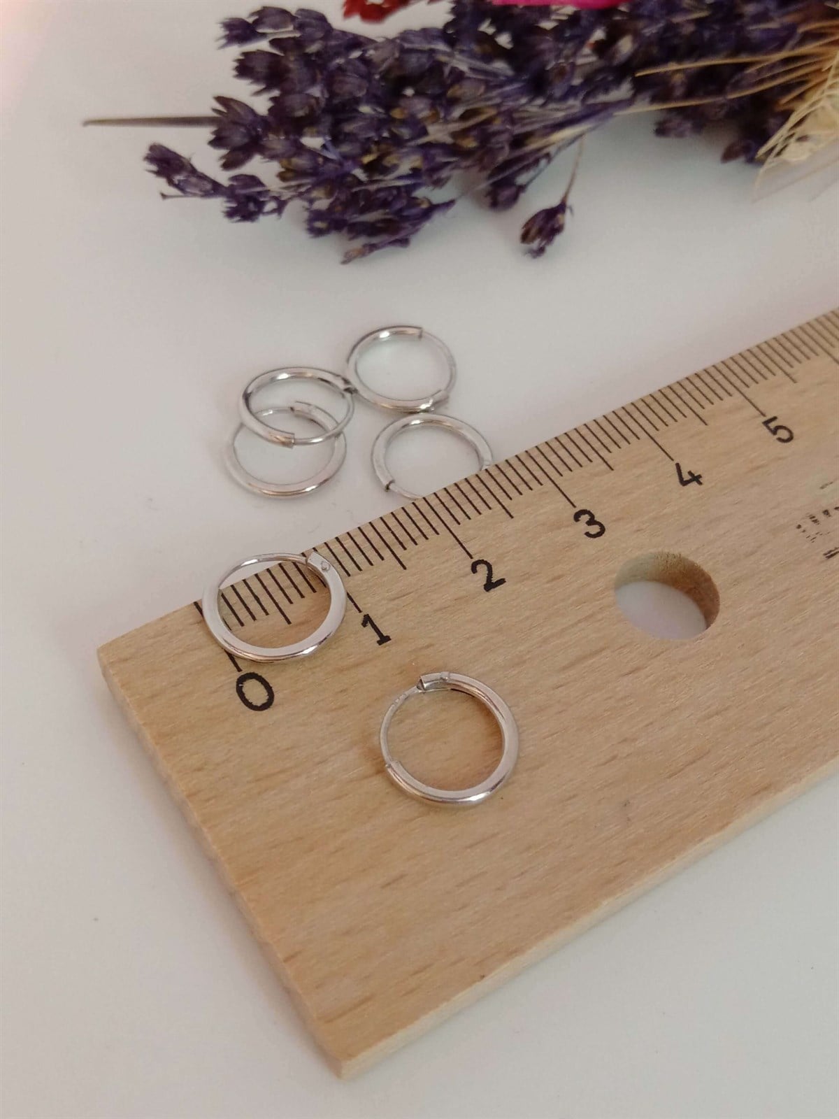 İnce Halka Küpe Çap:1cm ( Tek / Çift )