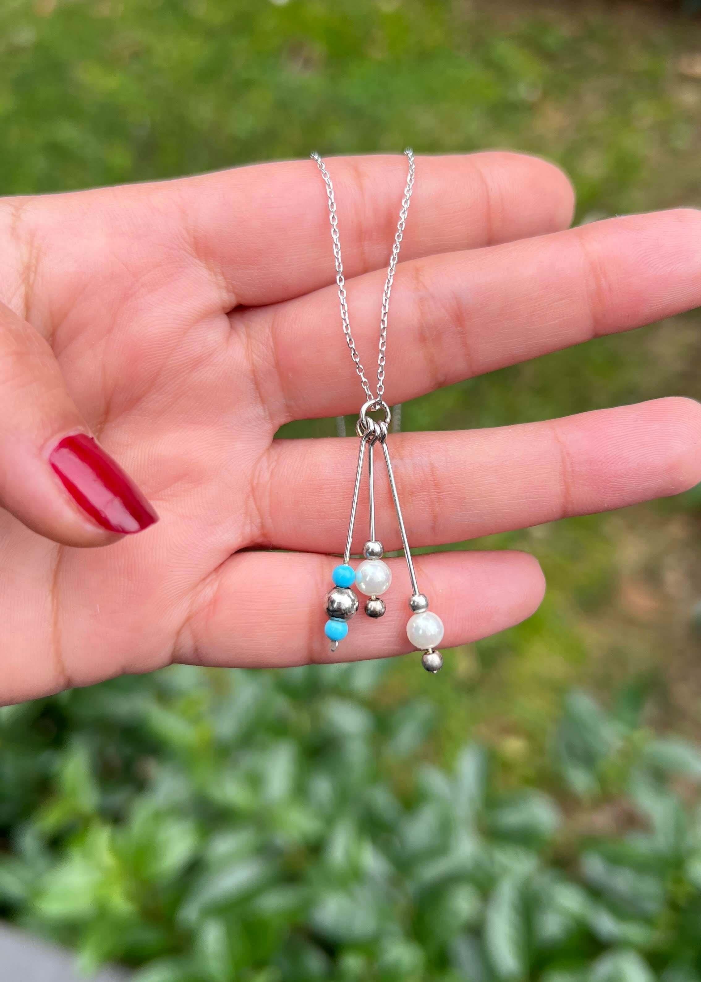 İncili Kolye