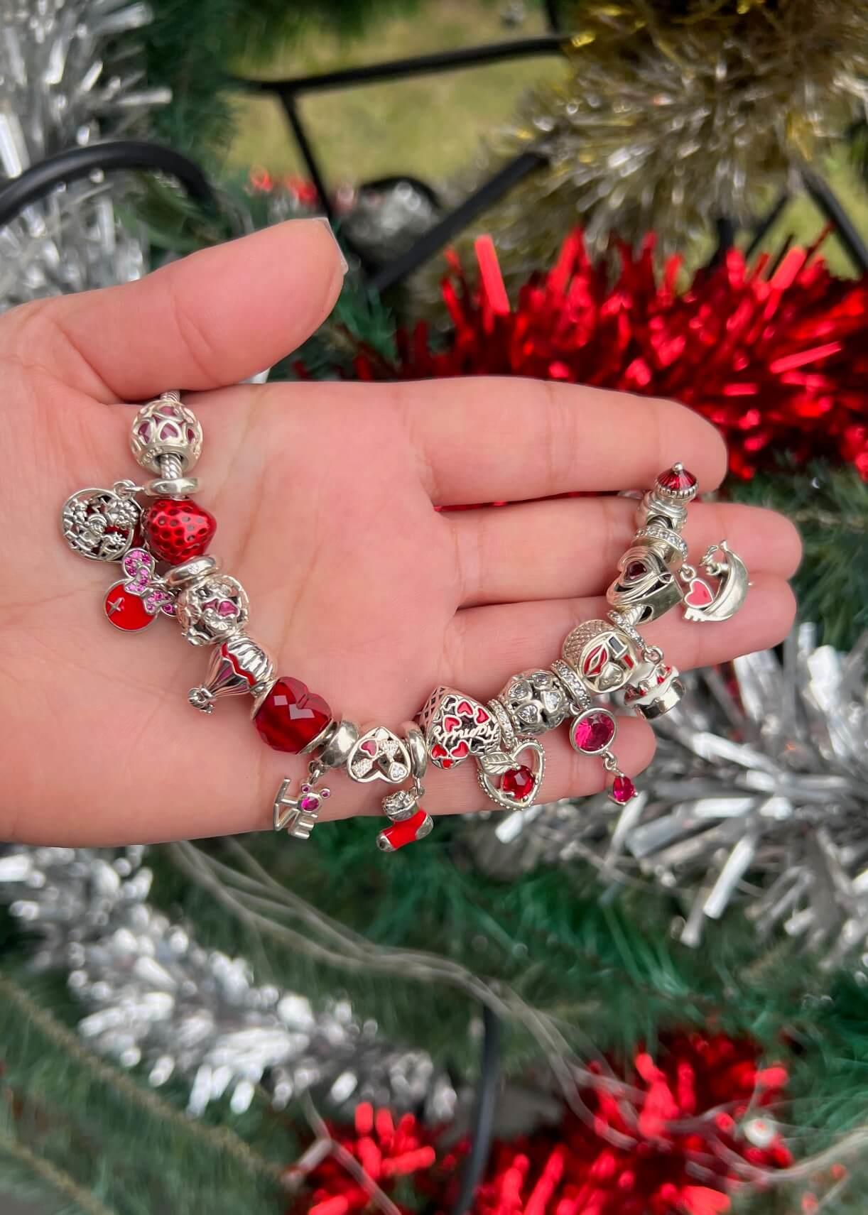 Kırmızı Taşlı Charm