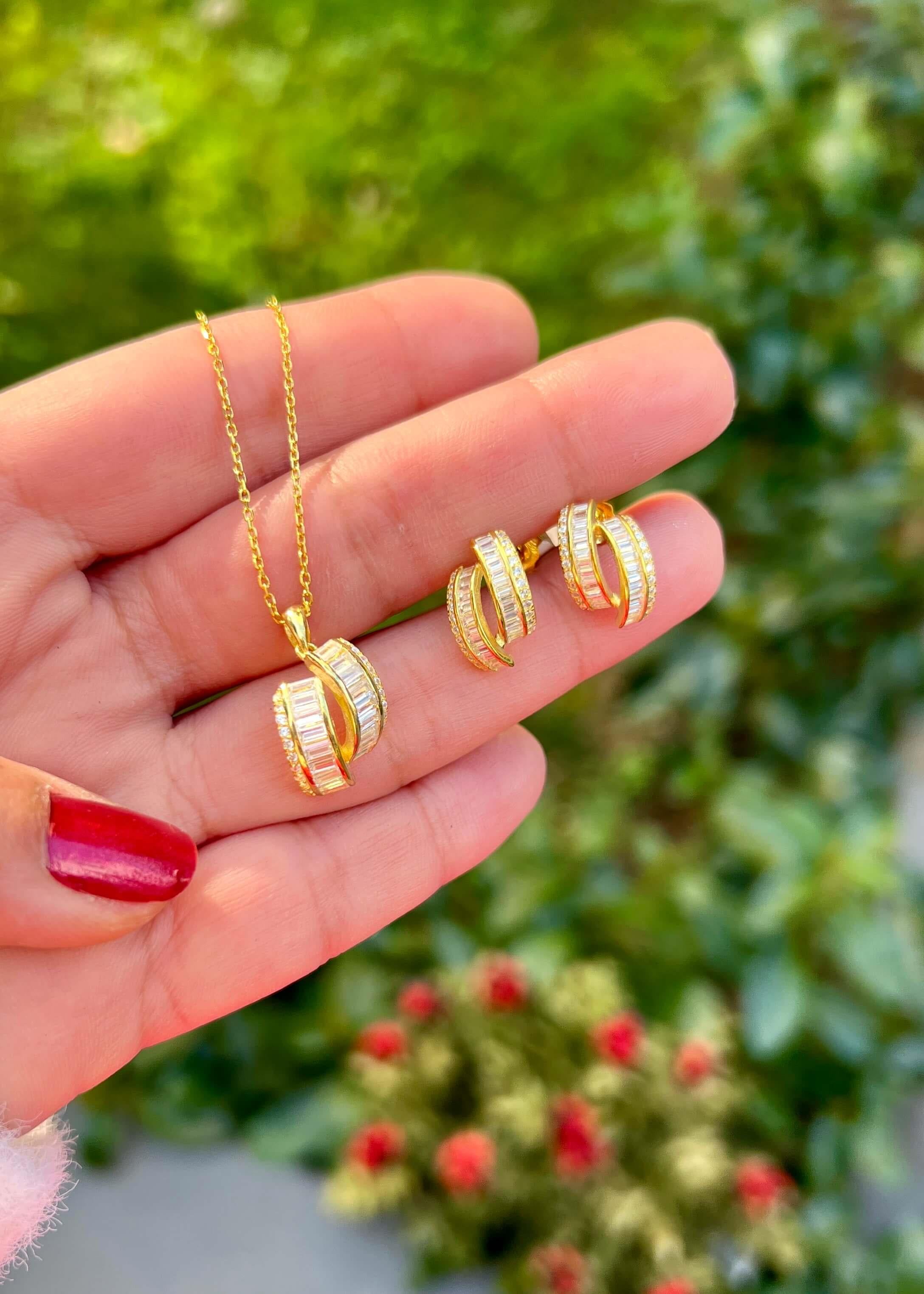 Nina Baget Set