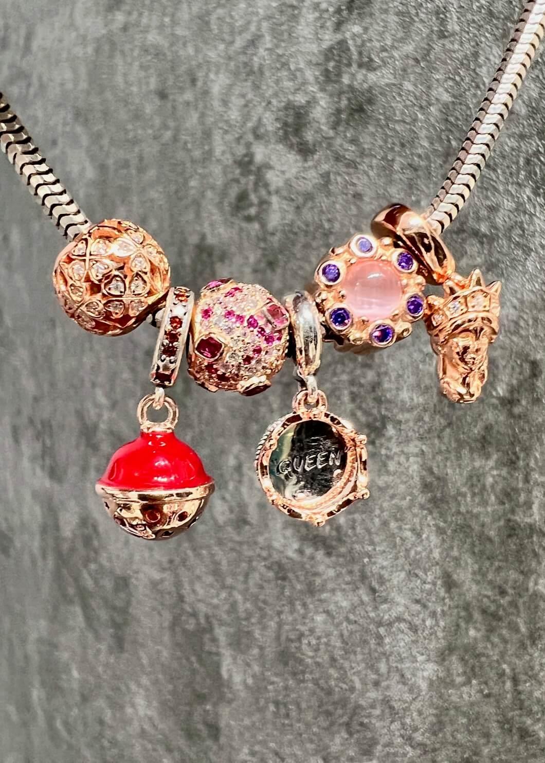 Özgürlük Anıtı Rose Charm