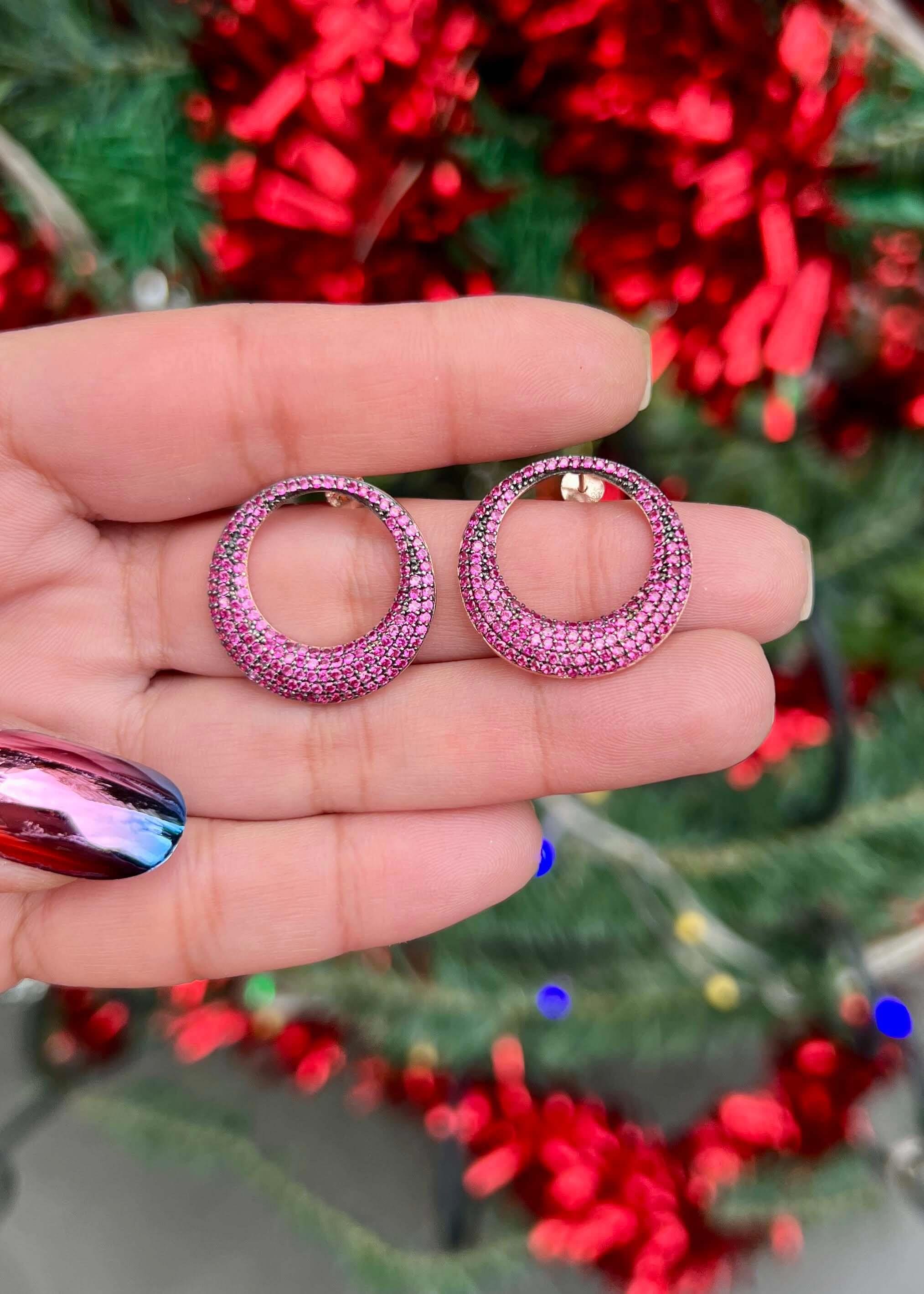 Pembe Taşlı Düğme Küpe