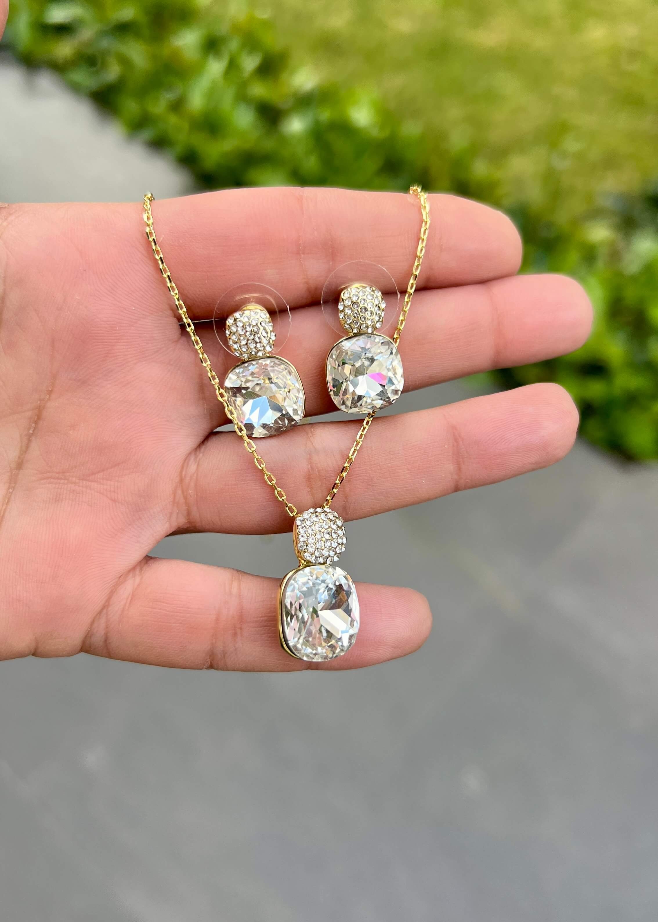 Premium Cristal Taşlı Şeffaf Renkli Renkli Kolye ve Küpe