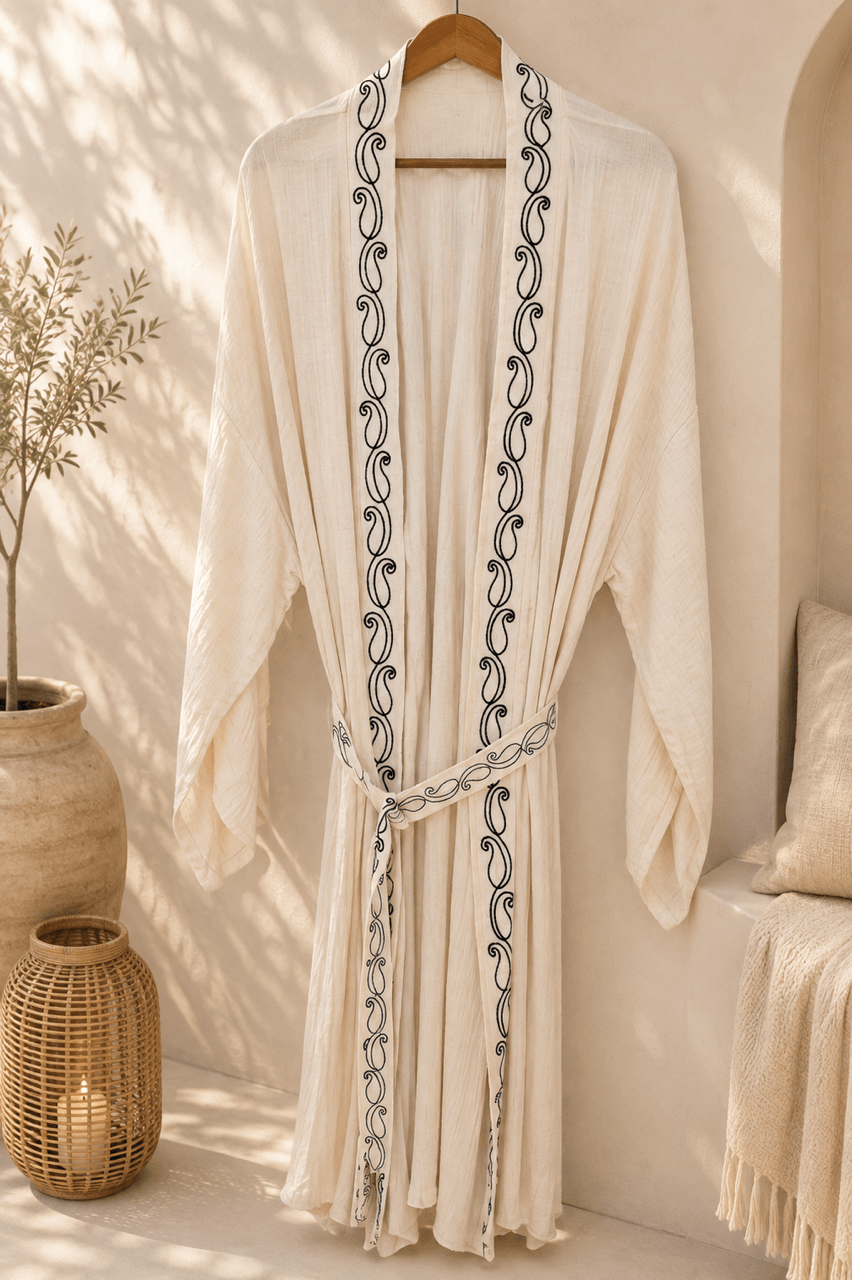 Sutaşı Nakış Detaylı Pamuk Müslin Kimono Bornoz & Kaftan