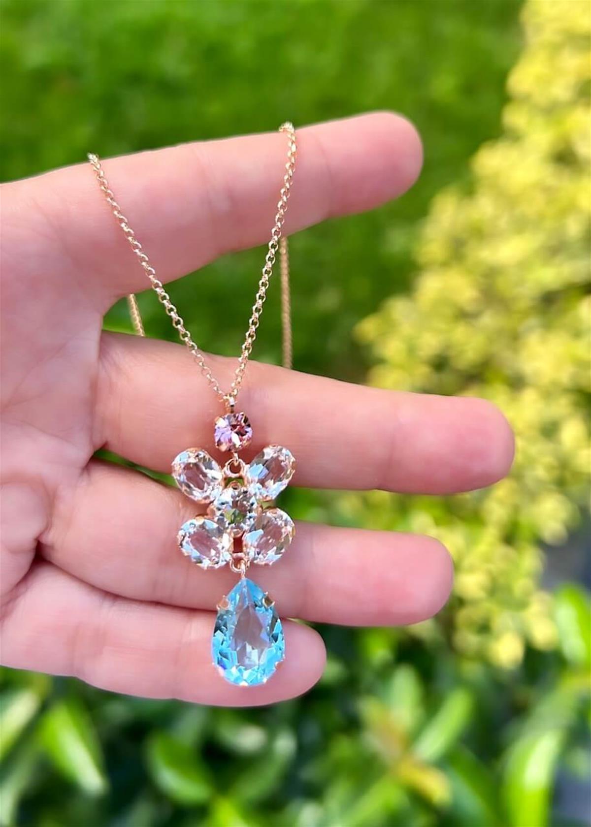Swarovski Taşlı Avize Kolye