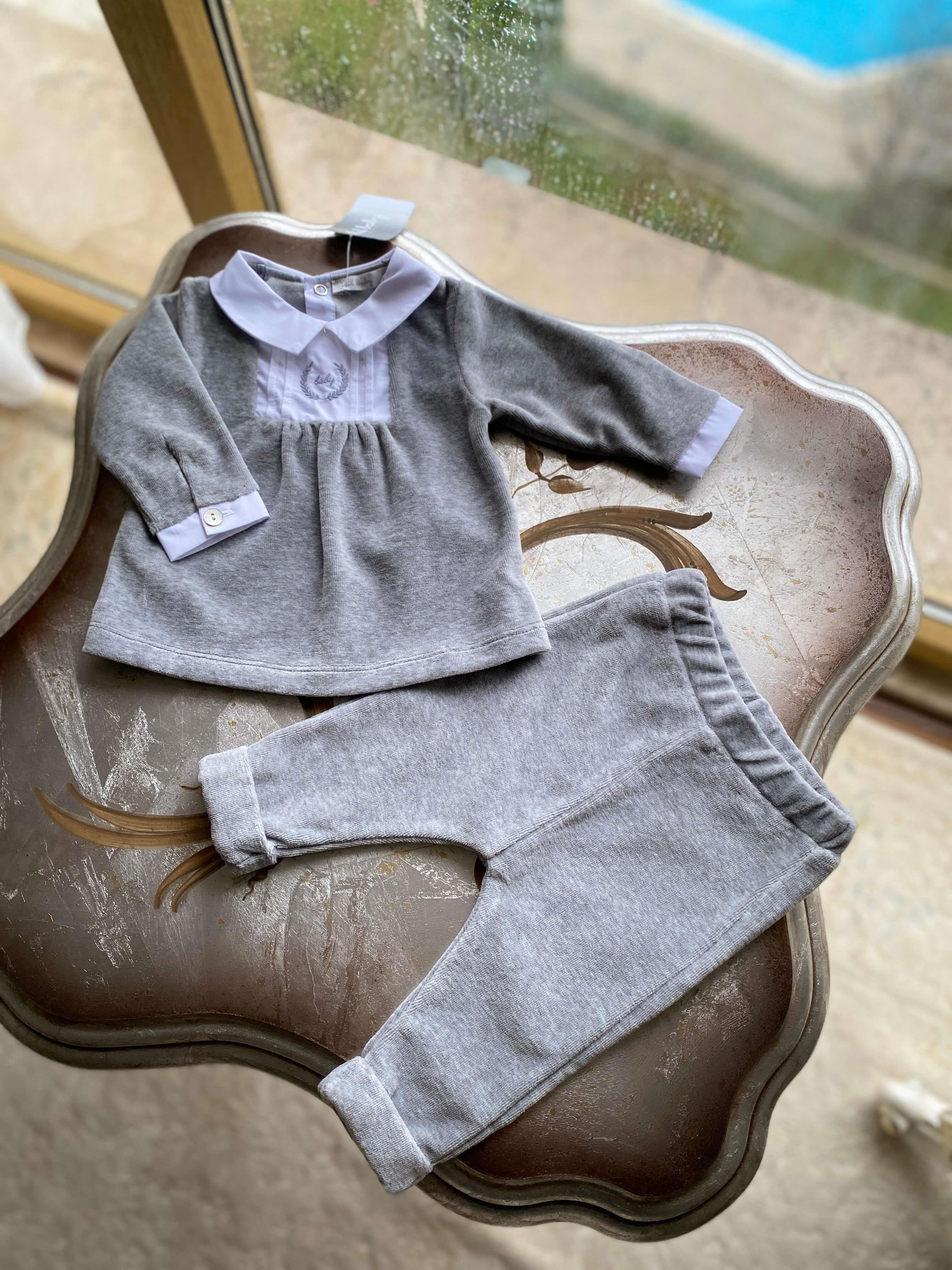 İDİLBABY NAKIŞLI GRİ KADİFE TAKIM