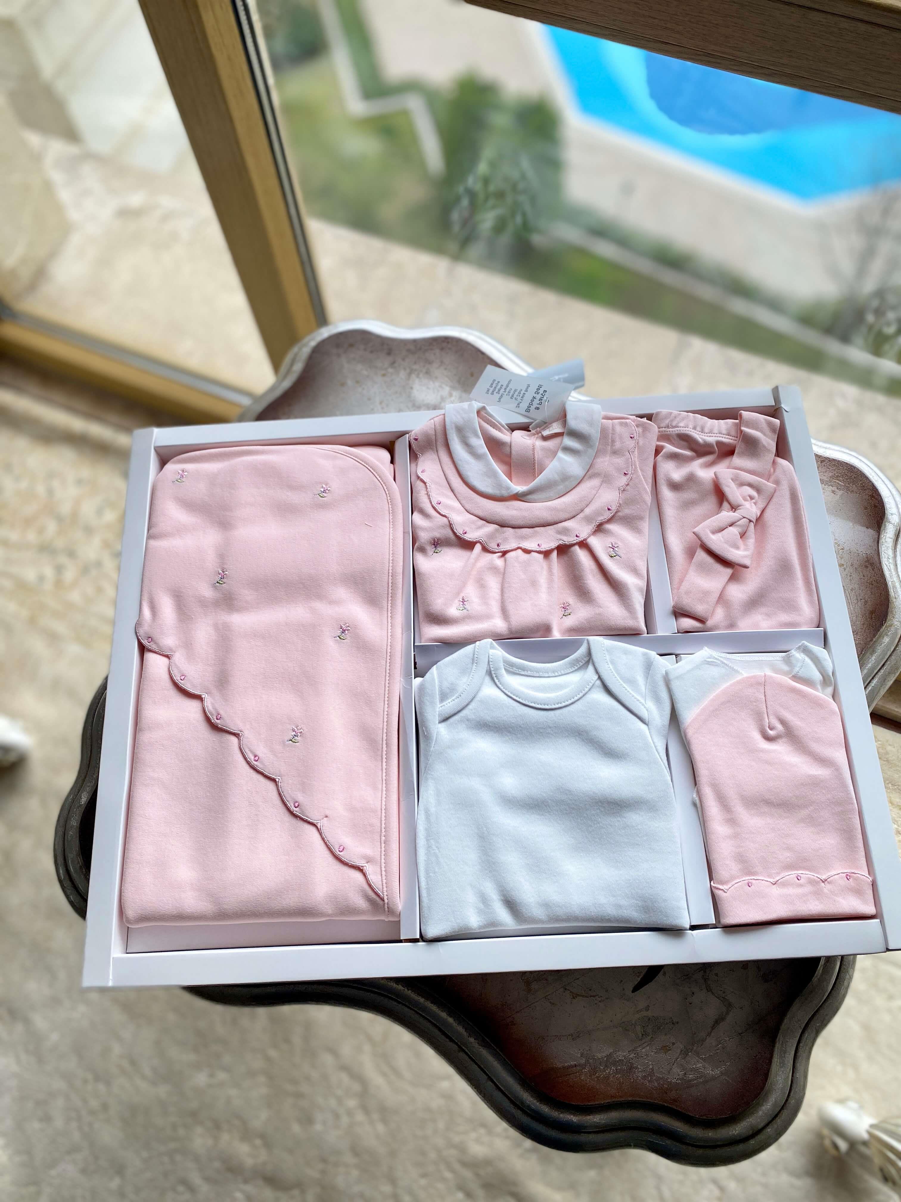 İDİLBABY NAKIŞ DETAYLI 8Lİ HASTANE ÇIKIŞI