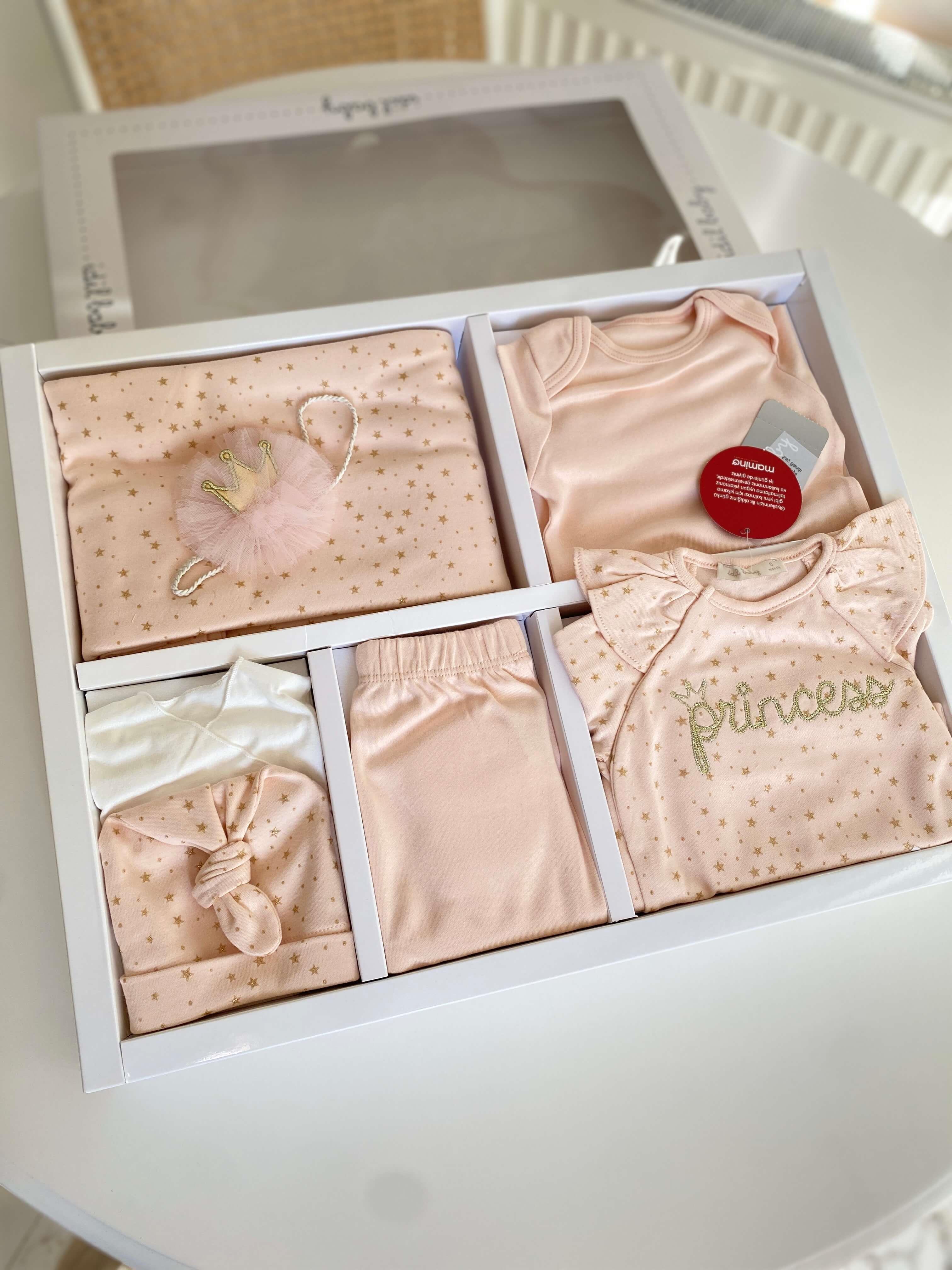 İDİLBABY PRENSES 8Lİ HASTANE ÇIKIŞI