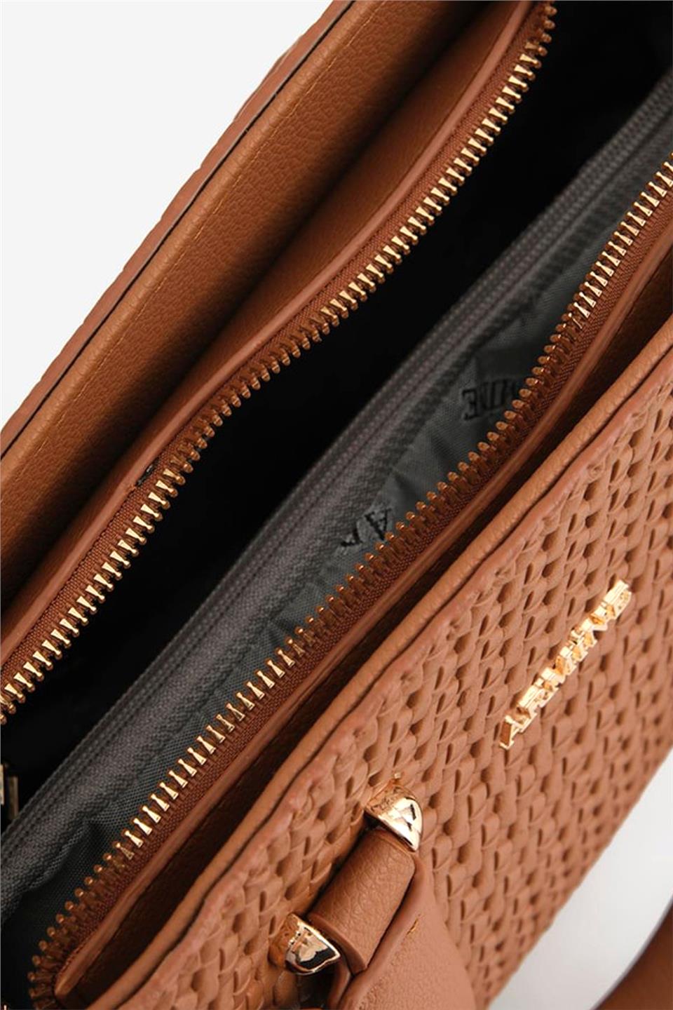 Armine 172 Kadın Kol Çantası Taba