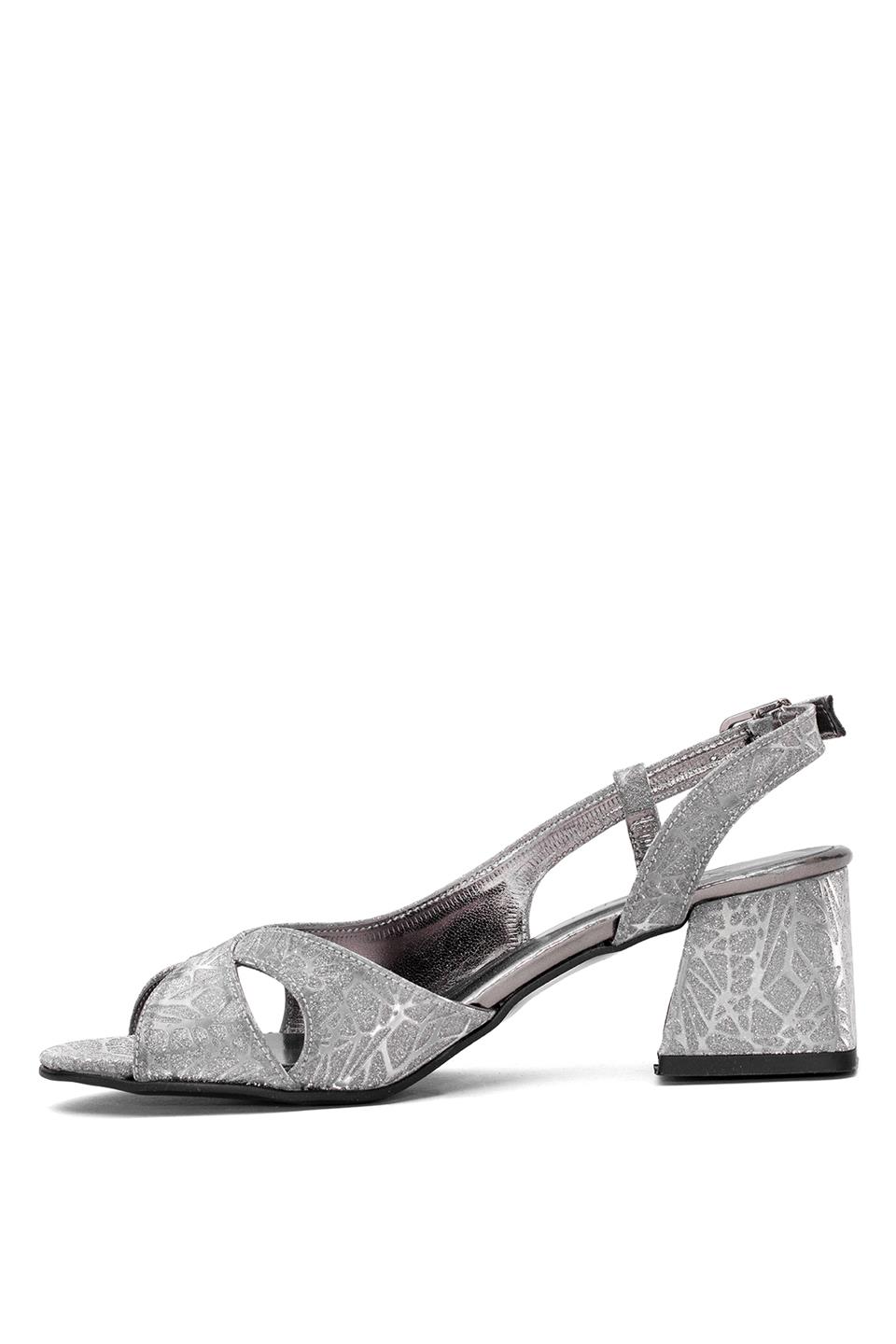 Beety 25BY25.958T Kadın Klasik Topuklu Ayakkabı Platin