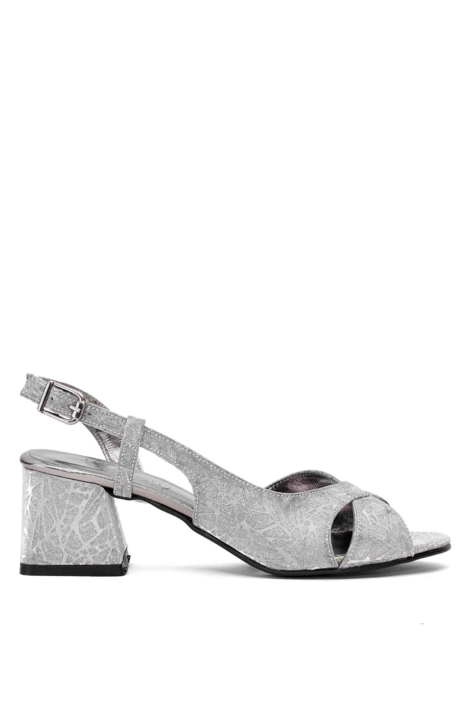 Beety 25BY25.958T Kadın Klasik Topuklu Ayakkabı Platin