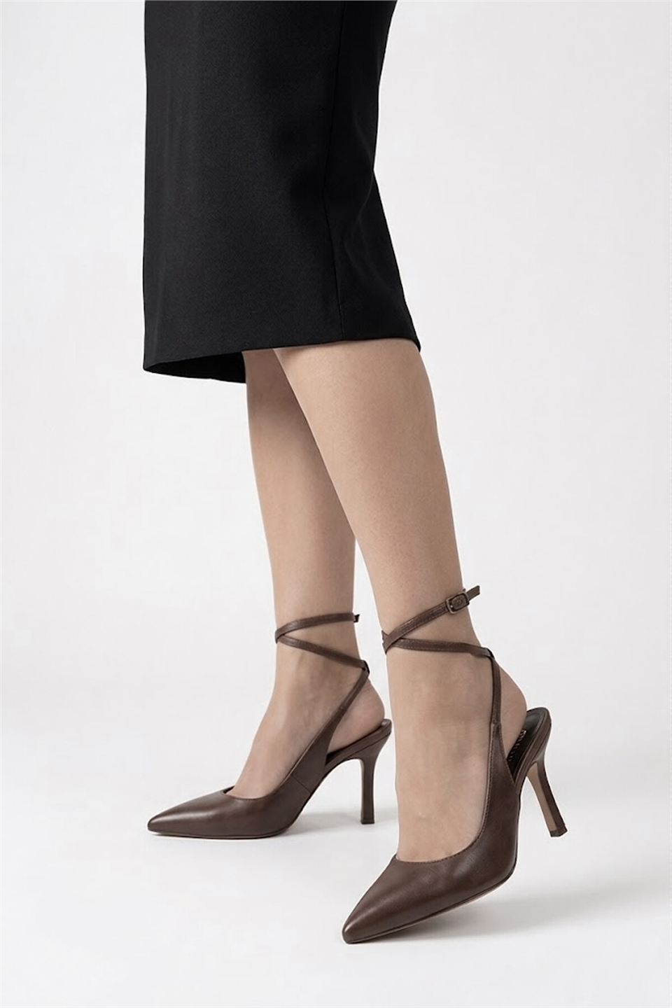 Beety 26BY250.3283 Kadın Klasik Topuklu Ayakkabı Kahverengi