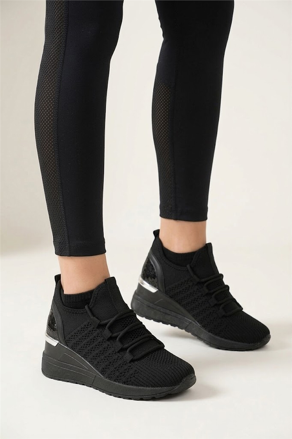 Elit BTFLRFT-607 Kadın Gizli Dolgu Topuklu Klasik Sneaker Siyah