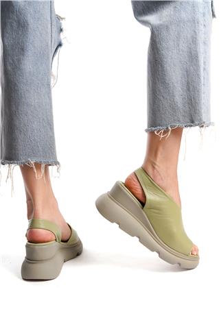 Elit Lyna Kadın Hakiki Deri Dolgu Topuk Sandalet Yeşil