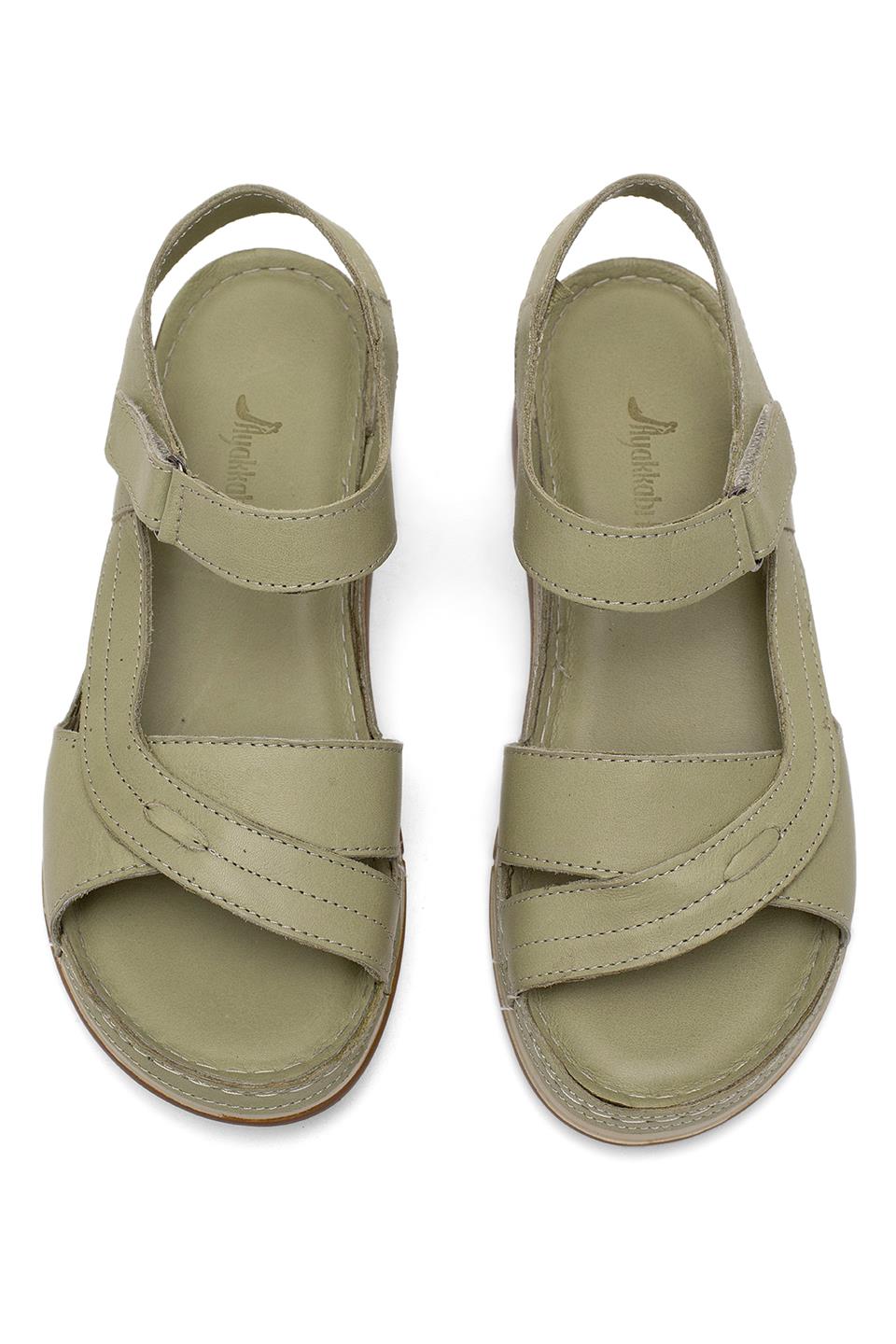 Elit RhmM-14 Kadın Hakiki Deri Ortopedik Düz Sandalet Yeşil