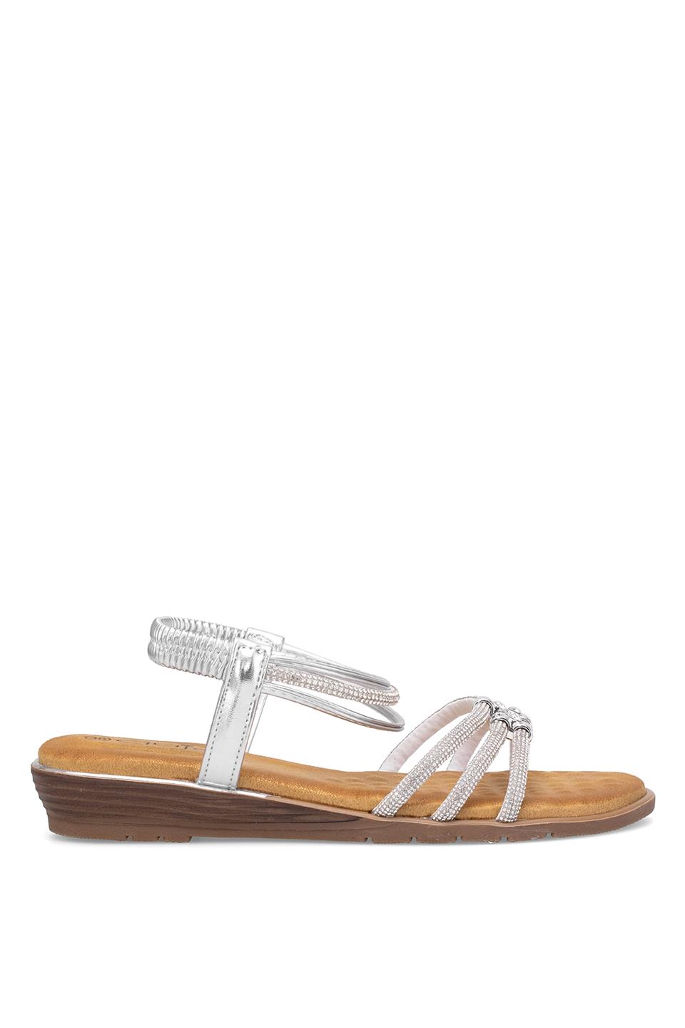 Guja 25Y174 Kadın Taşlı Düz Sandalet Gümüş