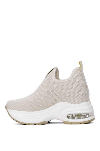 Guja 25Y300-5 Kadın Yürüyüş Ayakkabısı Bej