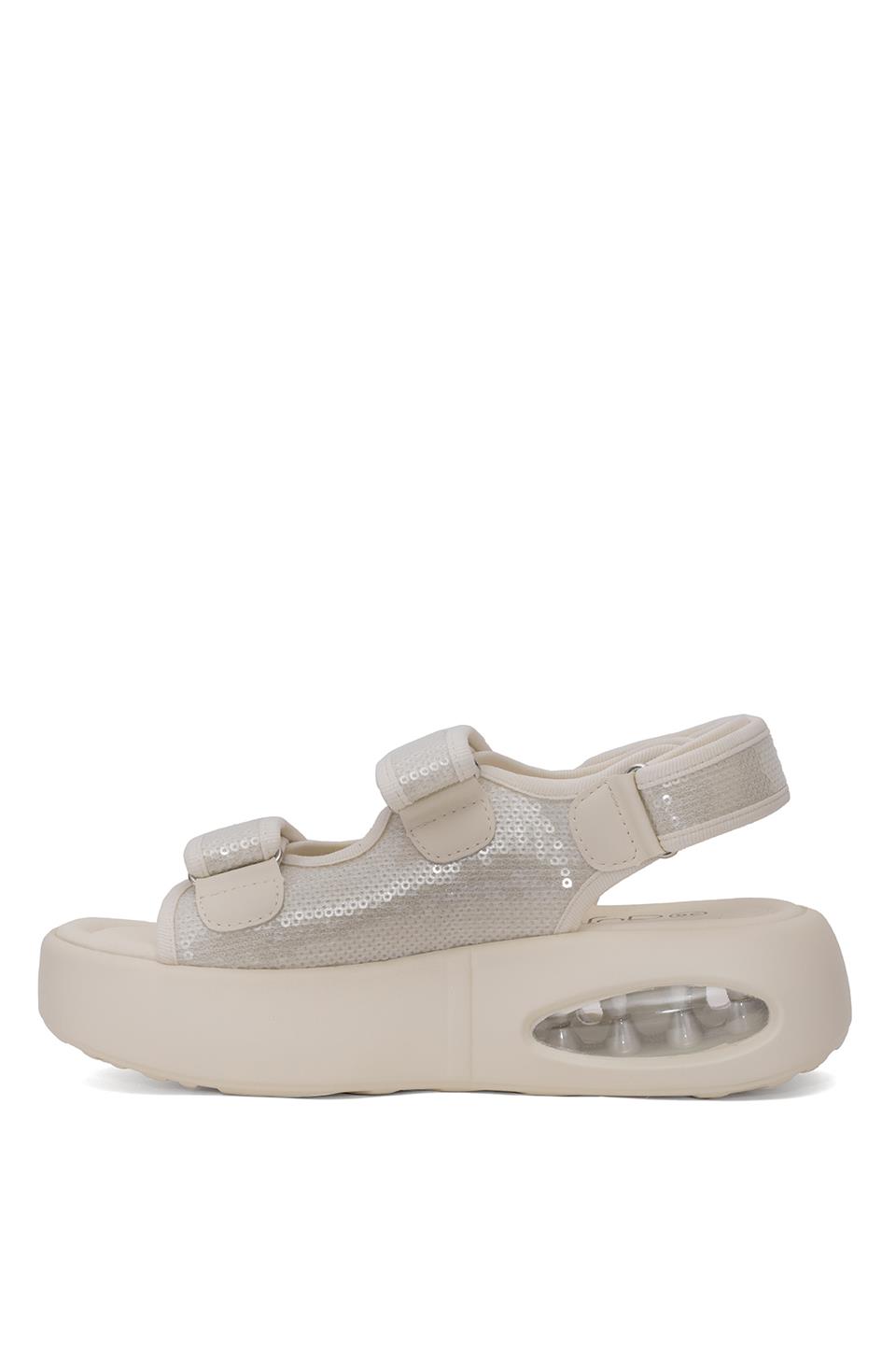 Guja 25Y418-2 Kadın Taşlı Düz Sandalet Bej